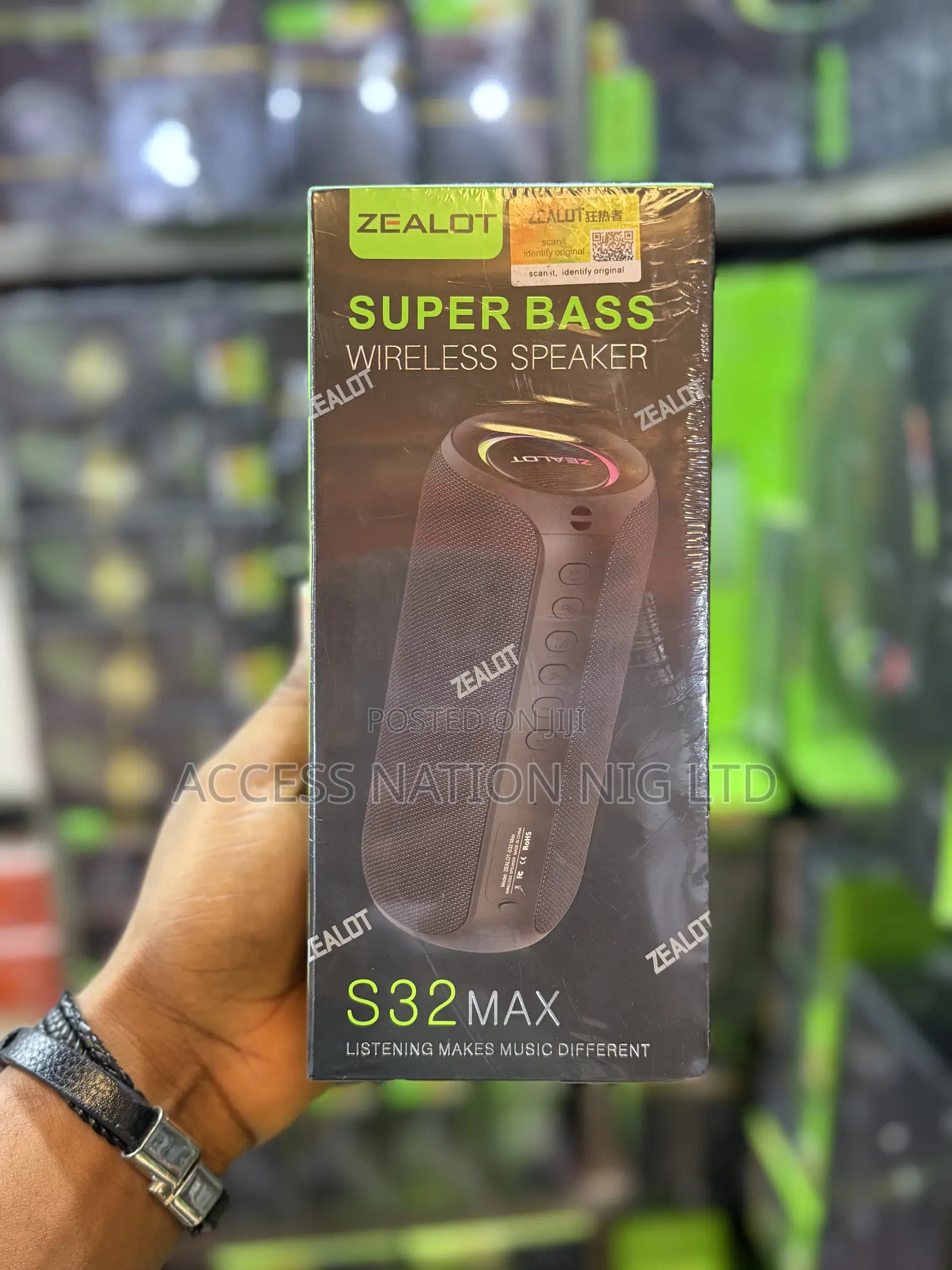 Zealot S32 Max Outdoor Waterproof Ipx 5,Dual Pairing, 3600mah Battery.