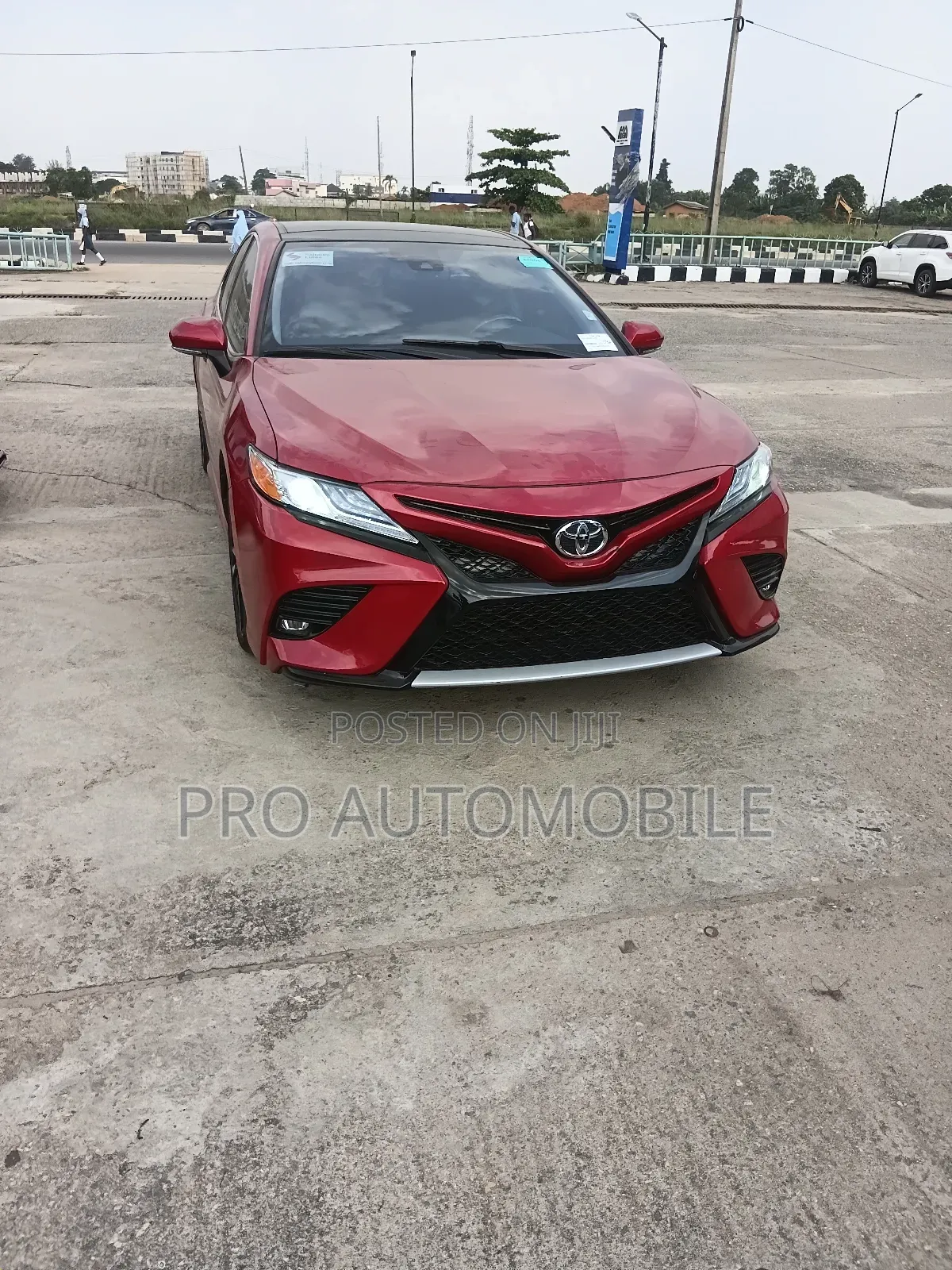 Toyota Camry 2019 Red