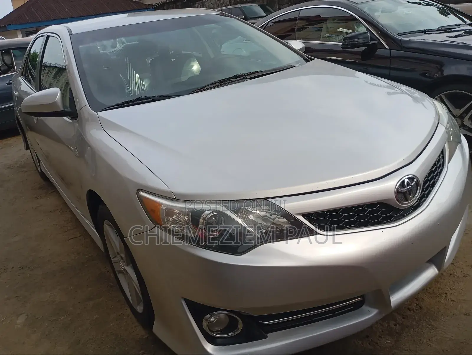 Toyota Camry SE 4dr Sedan (2.5L 4cyl 6A) 2014 Silver