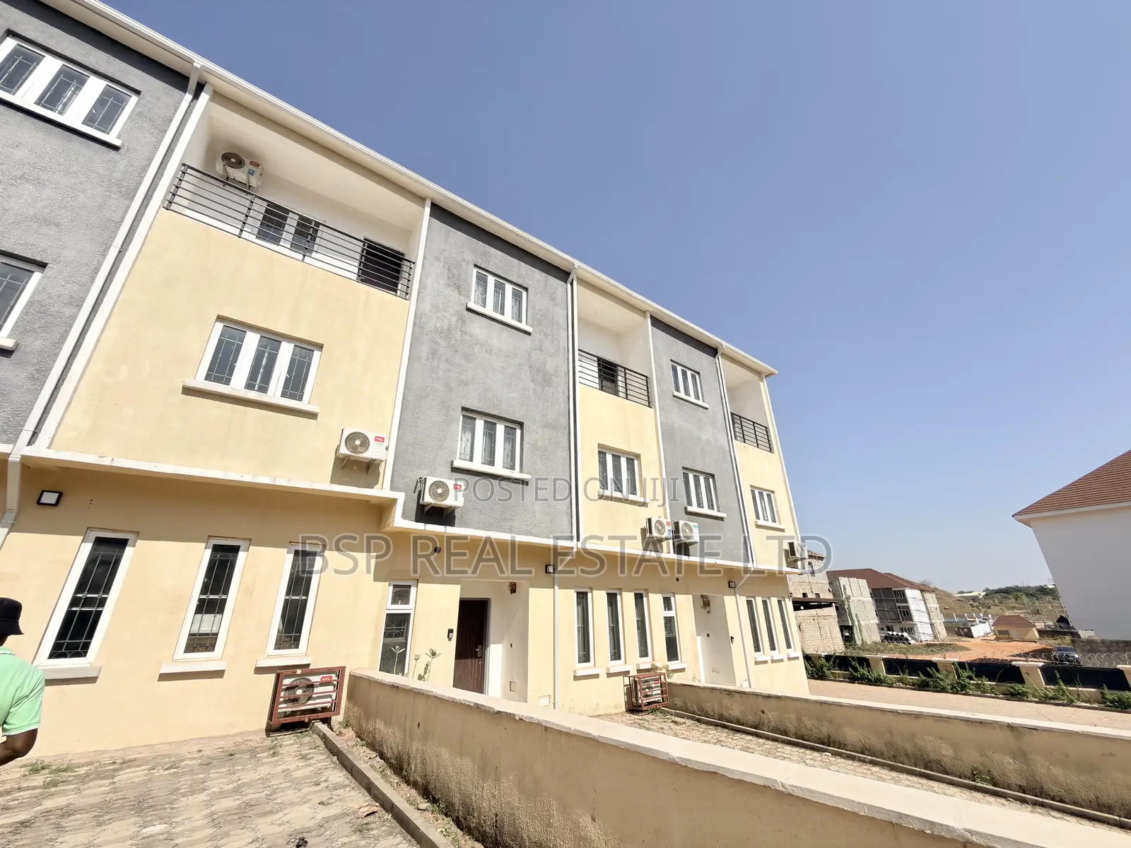 4bdrm Townhouse/Terrace in Galadimawa for sale