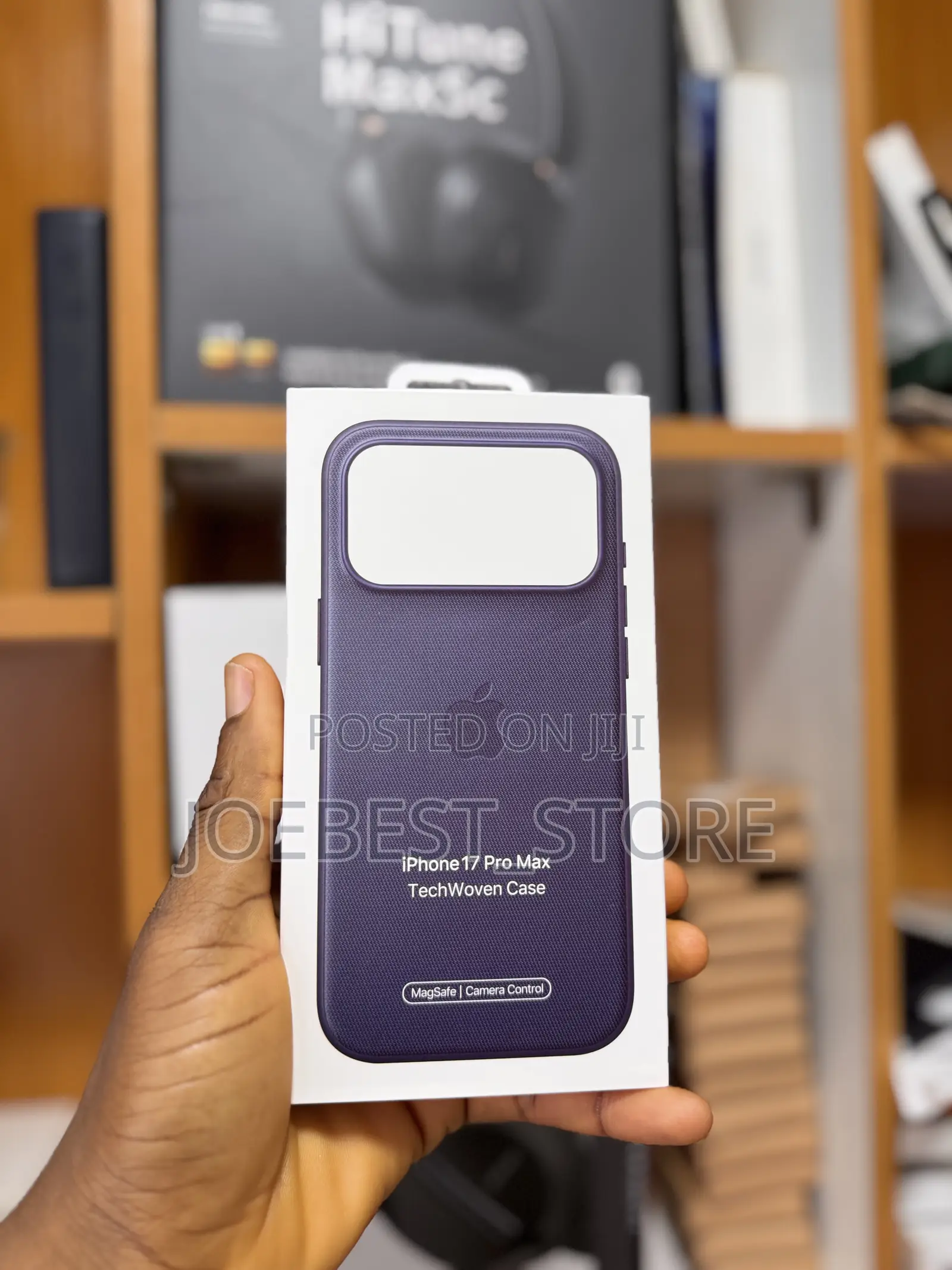 iPhone Techwoven Case With Magsafe