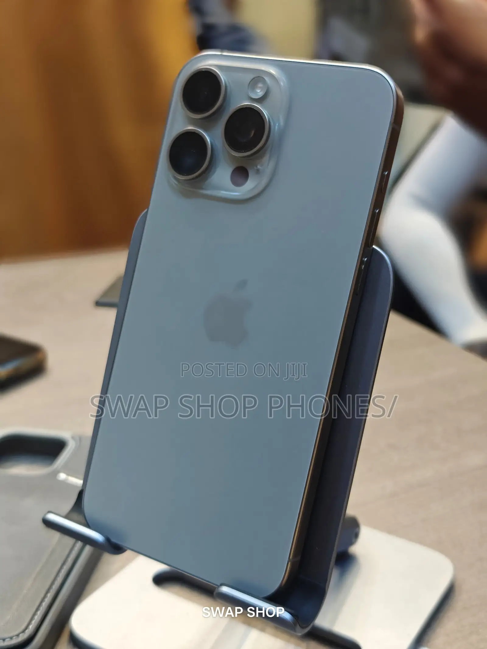 Apple iPhone 15 Pro Max 256 GB Silver