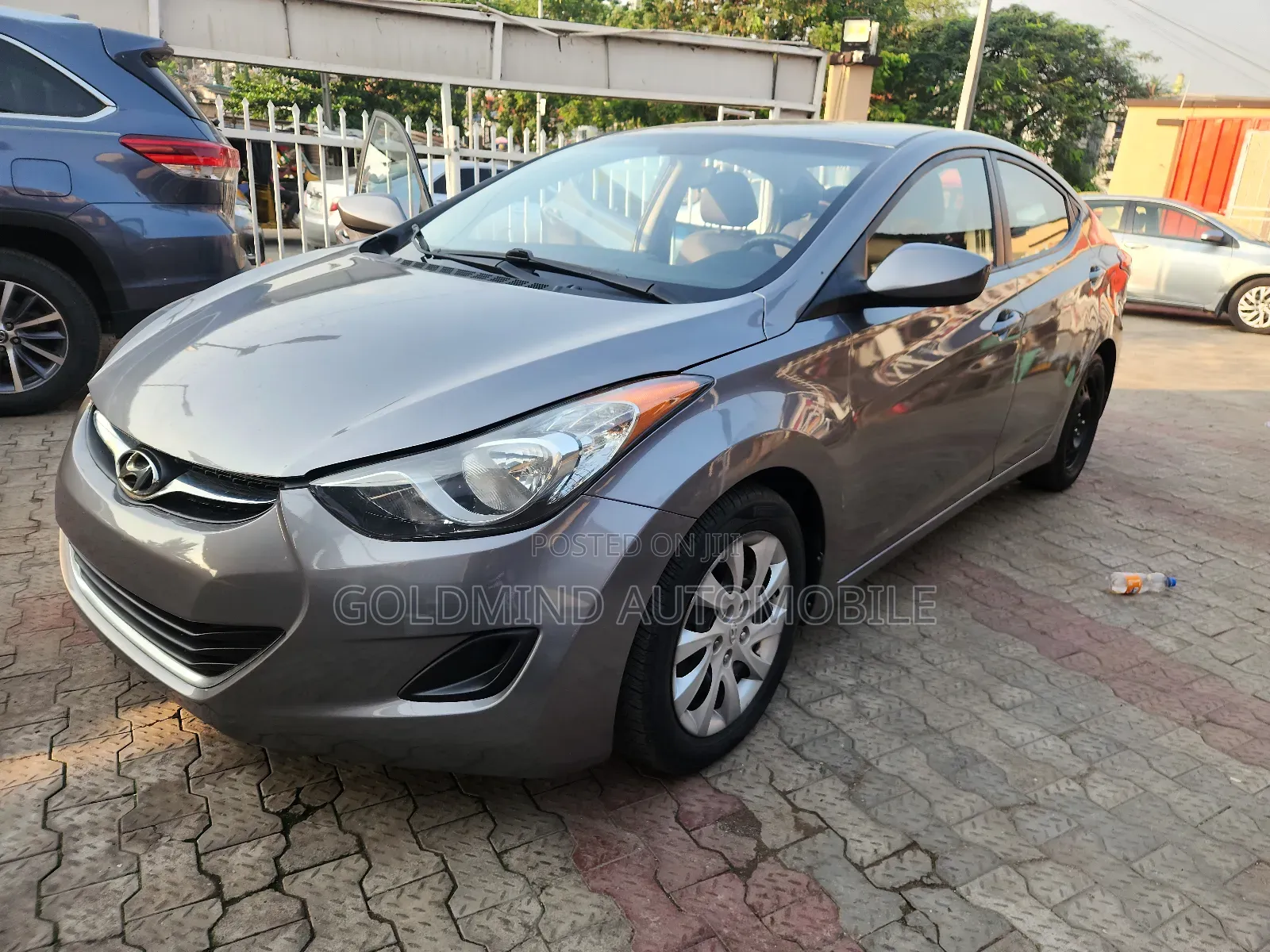 Hyundai Elantra GLS Automatic 2012 Gray