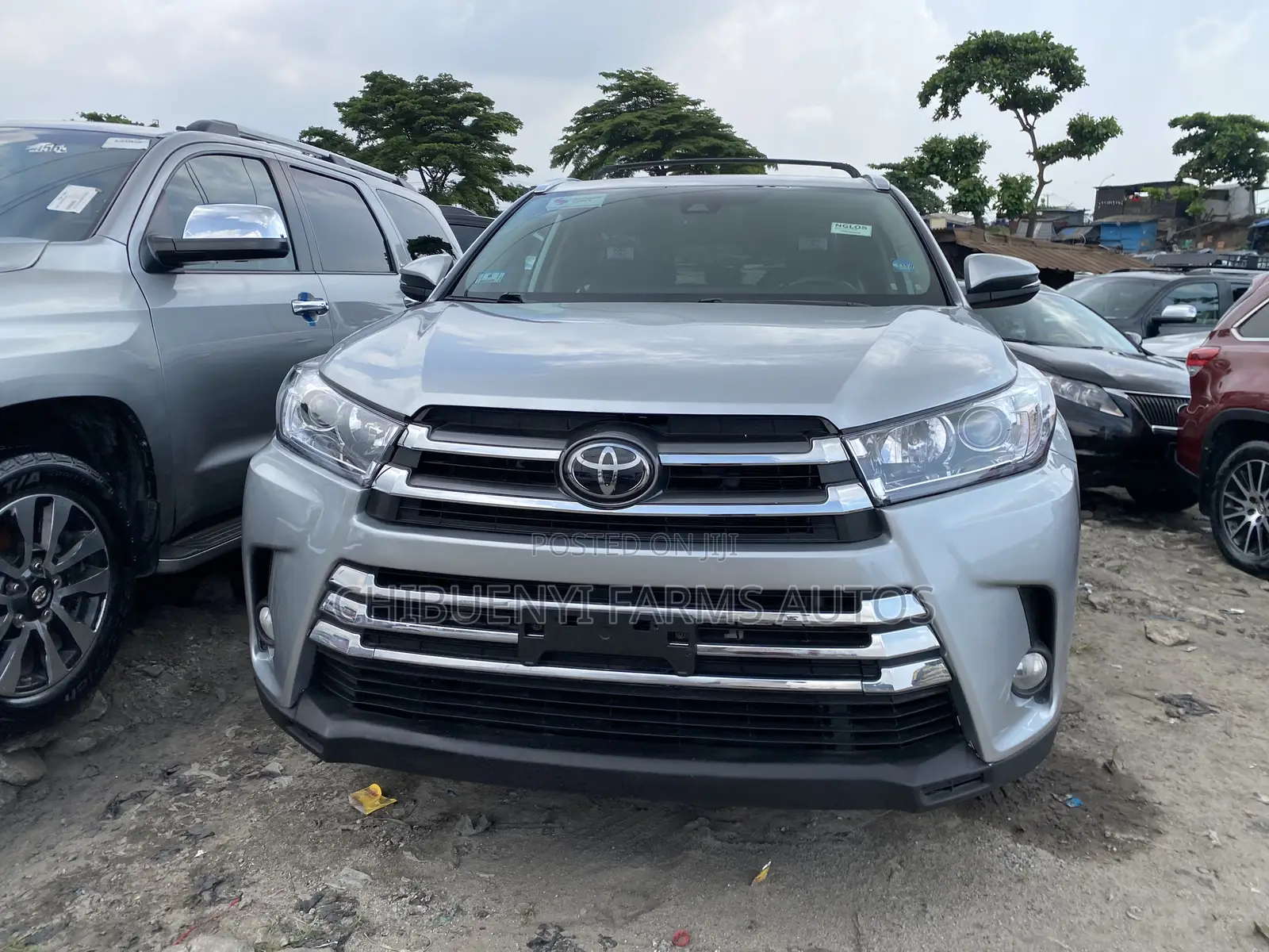 Toyota Highlander XLE 4x4 V6 (3.5L 6cyl 8A) 2018 Silver