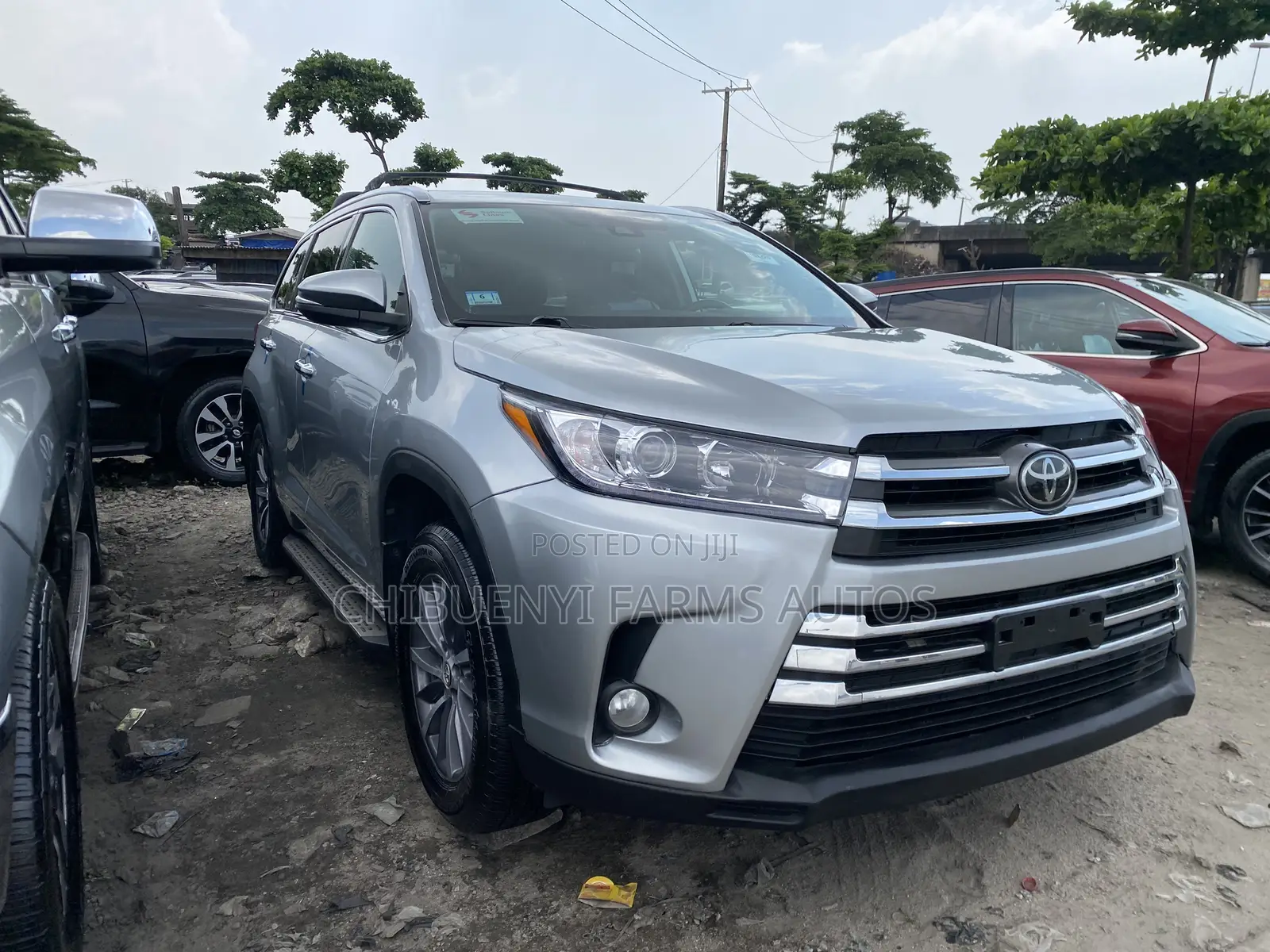 Toyota Highlander XLE 4x4 V6 (3.5L 6cyl 8A) 2018 Silver