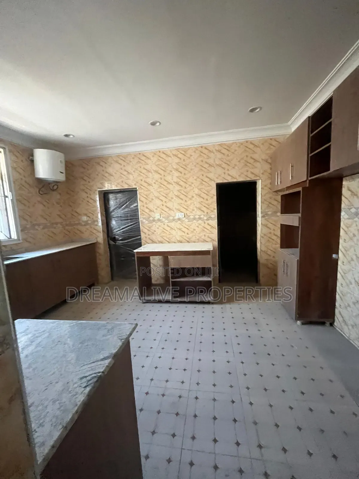 3bdrm Apartment in Jahi for rent