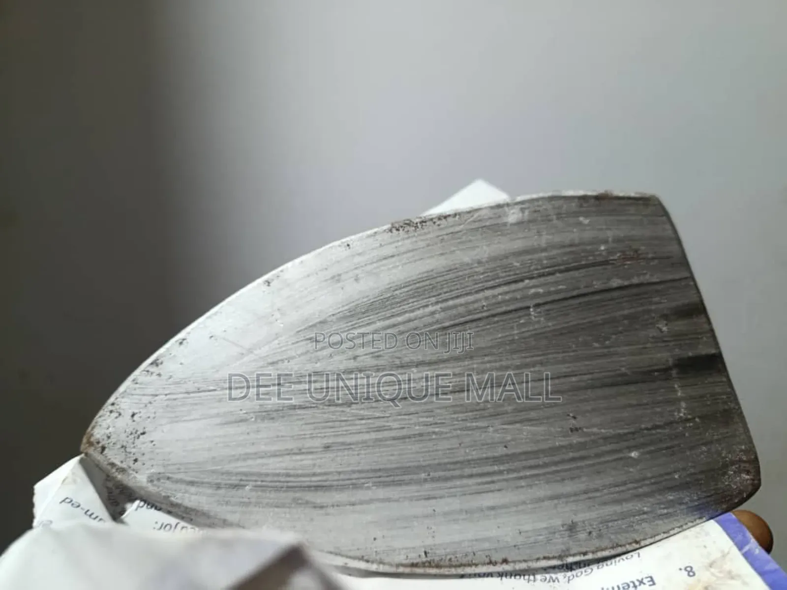 Traditional Stove Pressing Iron