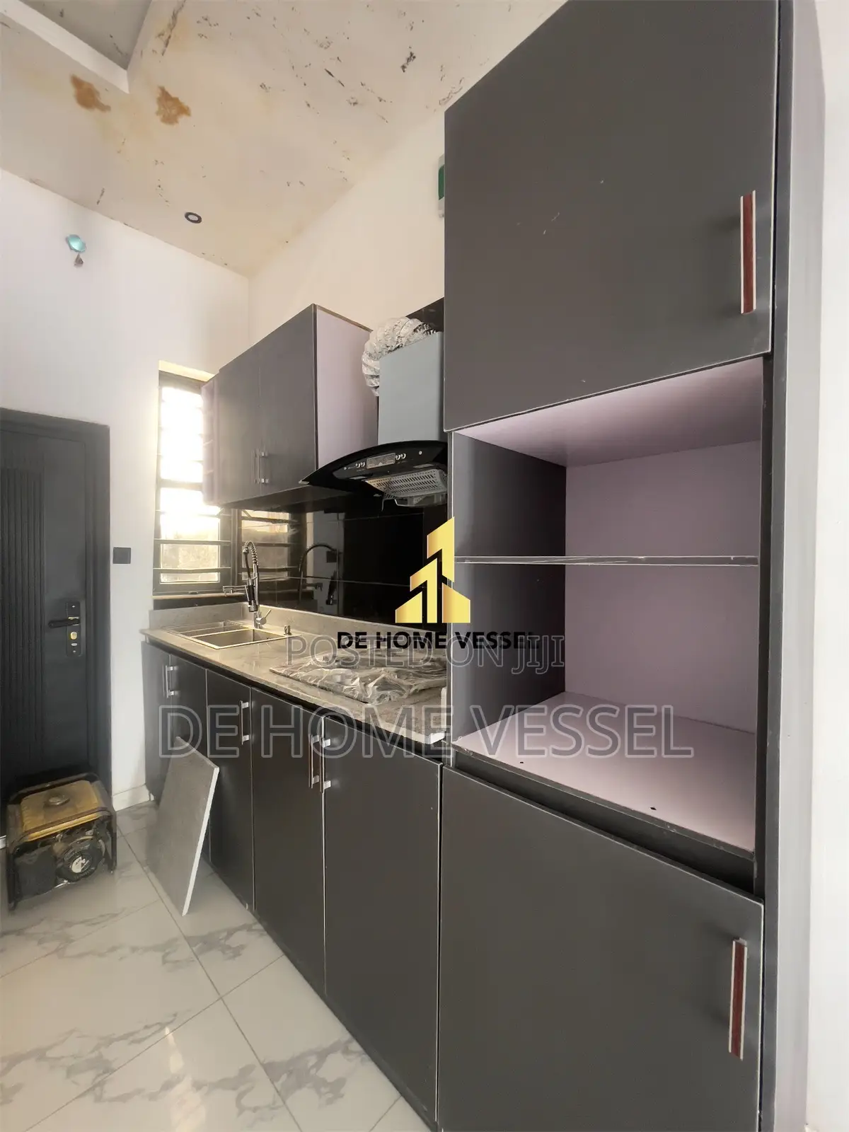 3bdrm Townhouse/Terrace in Ajah for sale