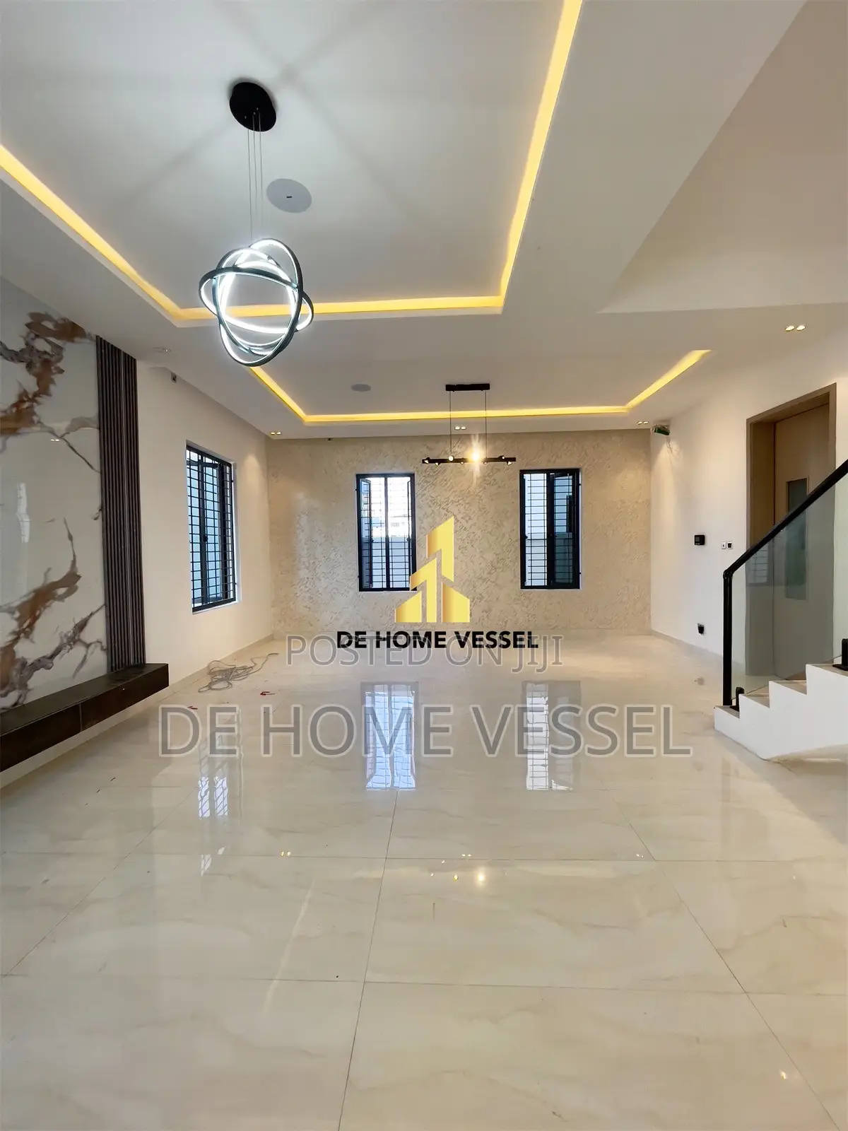 5bdrm Duplex in Lekki Phase 1 for sale