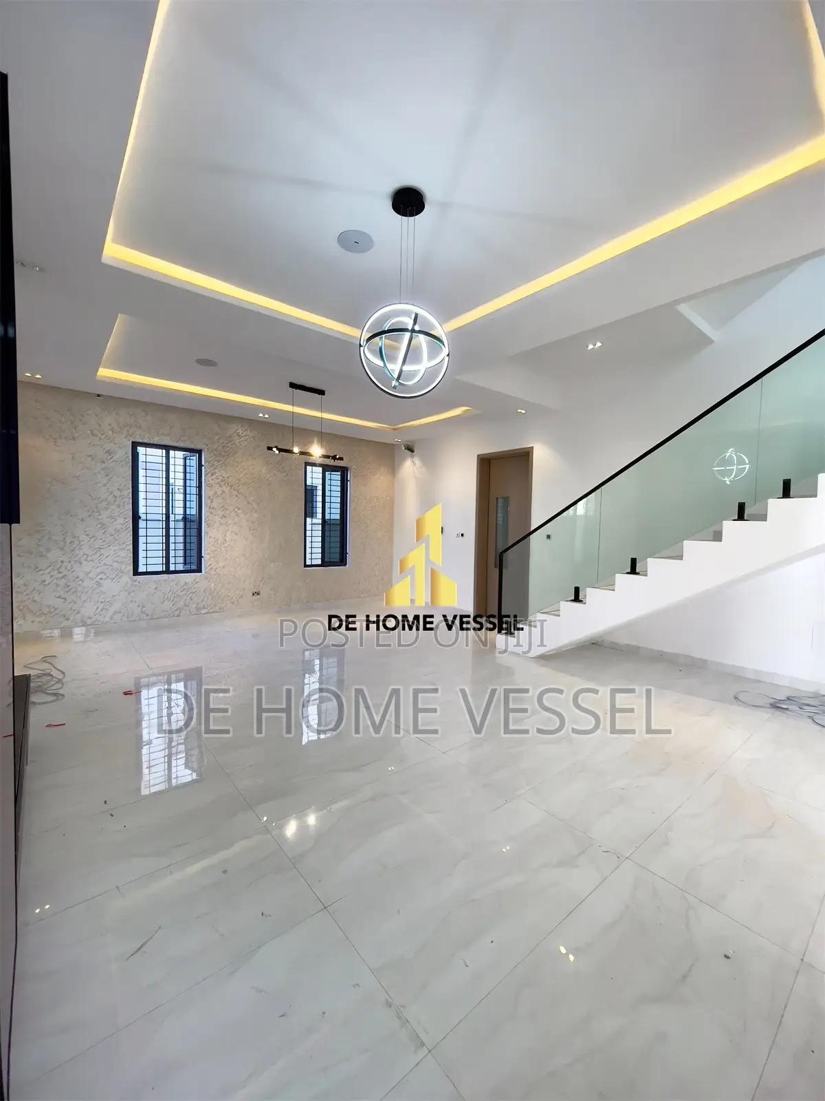 5bdrm Duplex in Lekki Phase 1 for sale