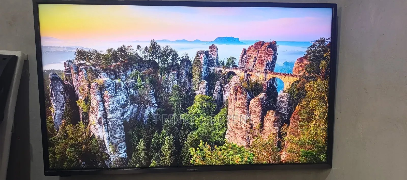 43 Inches Ultra Hd Hdr10+ Panasonic Smart Tv
