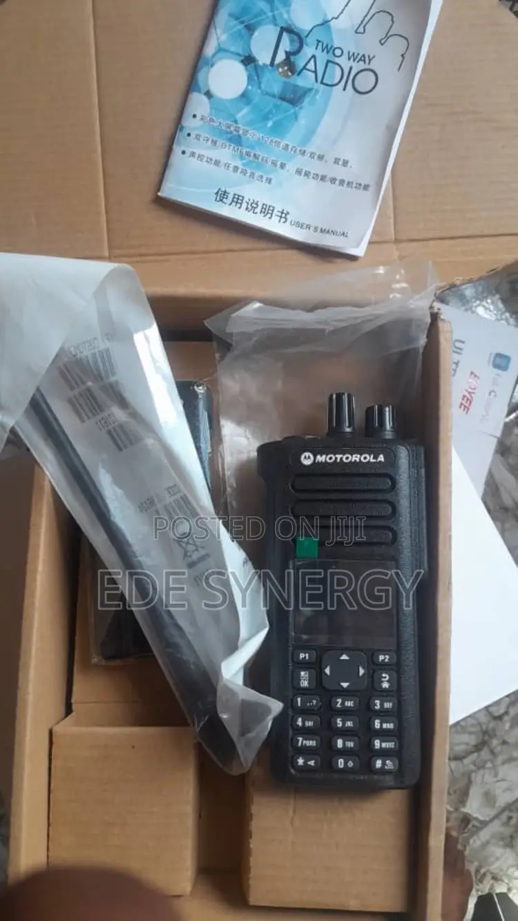 Motorola Long Range Walki Talkie