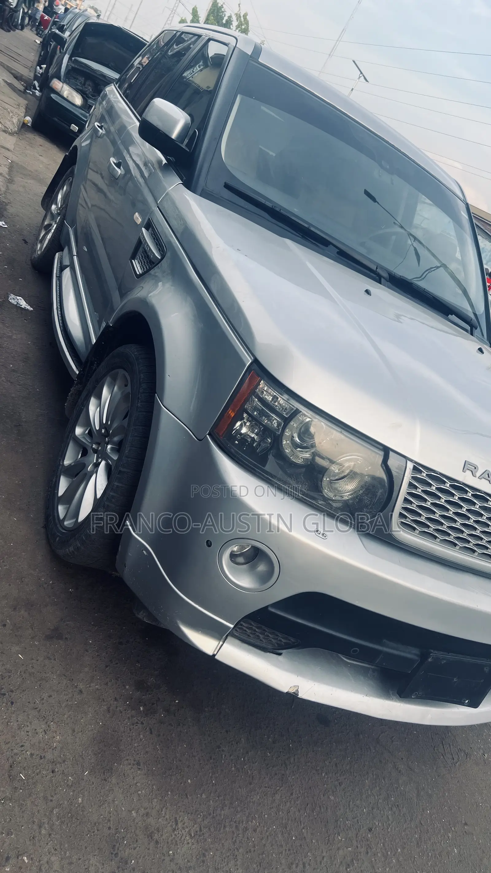 Land Rover Range Rover Sport Supercharged 4x4 (5.0L 8cyl 6A) 2012
