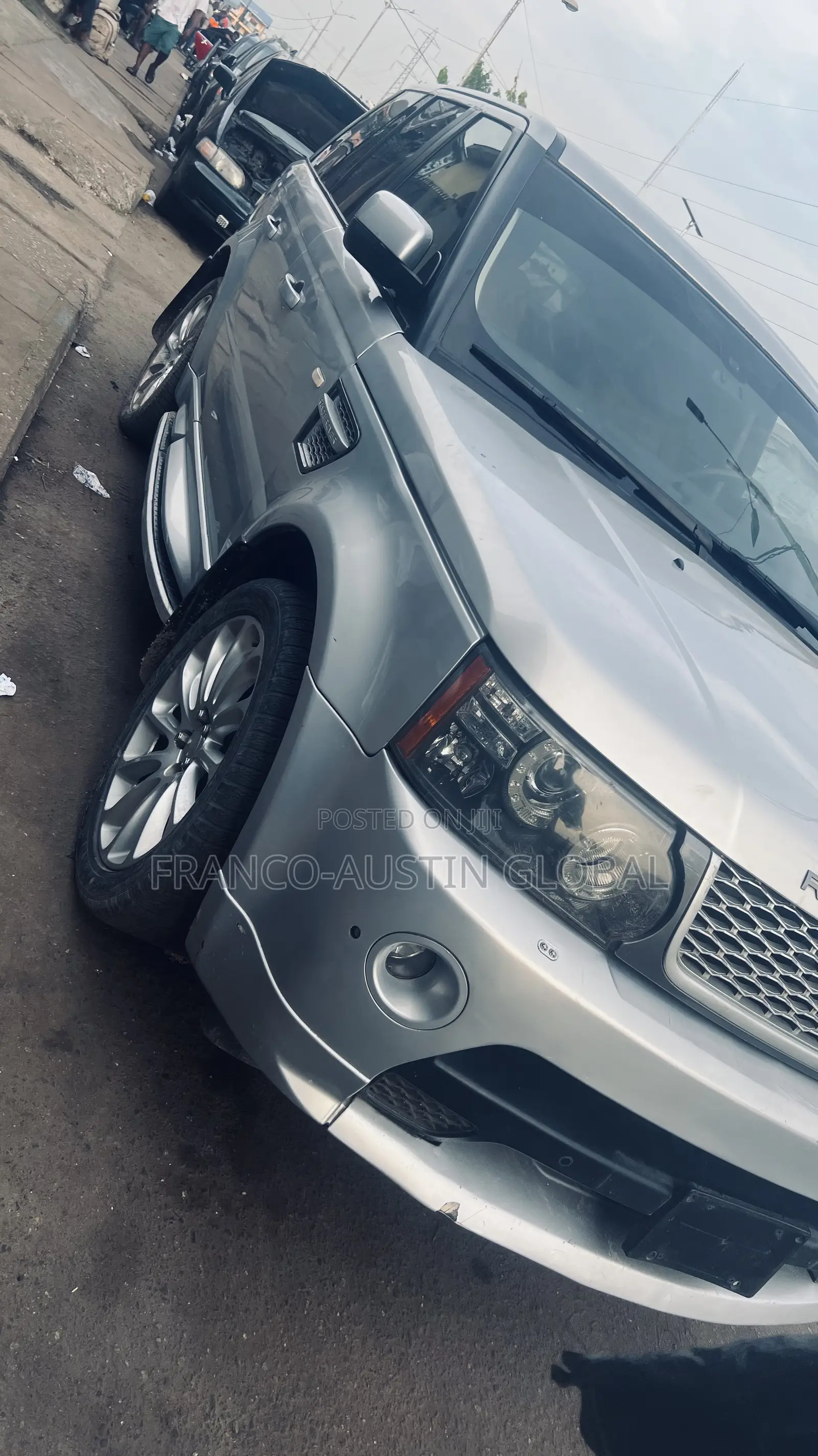 Land Rover Range Rover Sport Supercharged 4x4 (5.0L 8cyl 6A) 2012