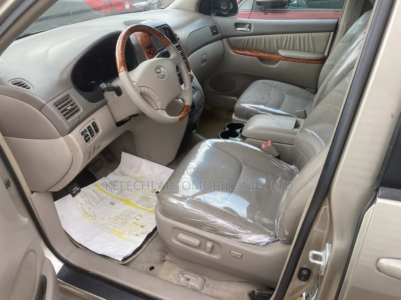 Toyota Sienna XLE Limited AWD 2006 Gold