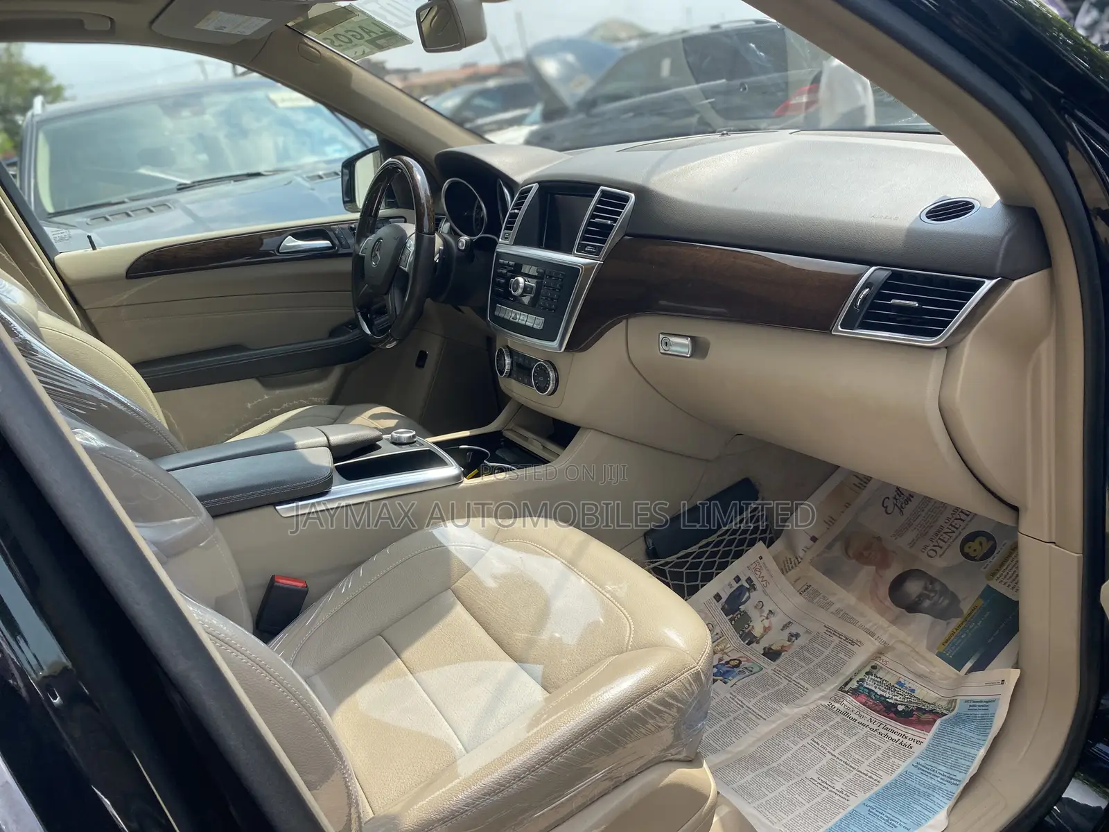 Mercedes-Benz M Class ML350 4MATIC 4dr SUV AWD (3.5L 6cyl 7A) 2014