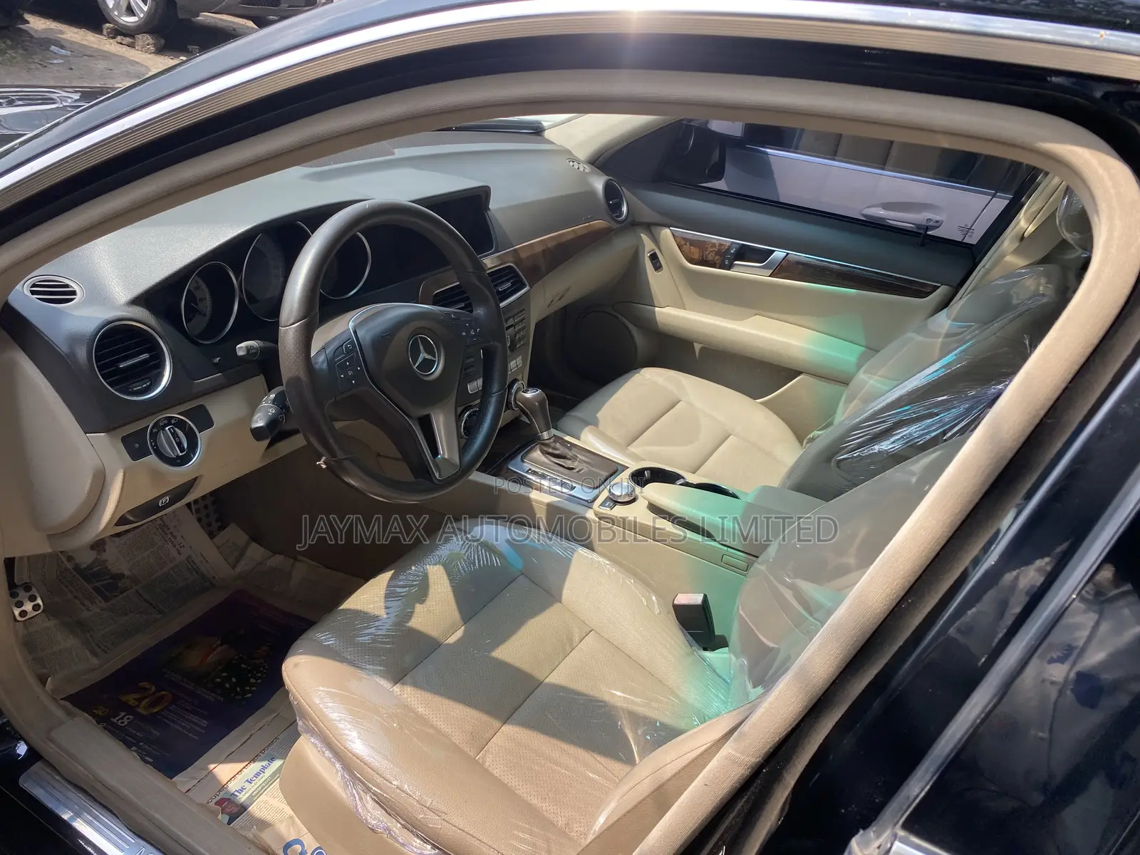 Mercedes-Benz C300 Luxury 4Matic Sedan AWD (3.5L 6cyl 7A) 2014 Black