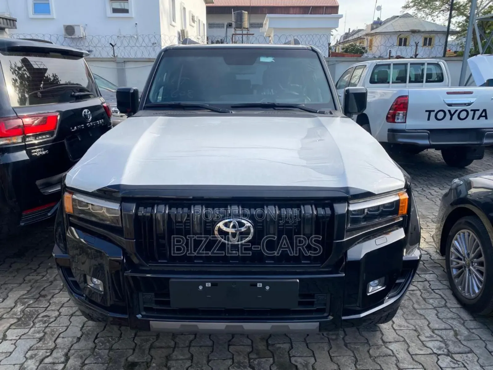 New Toyota Land Cruiser Prado 2025 Black