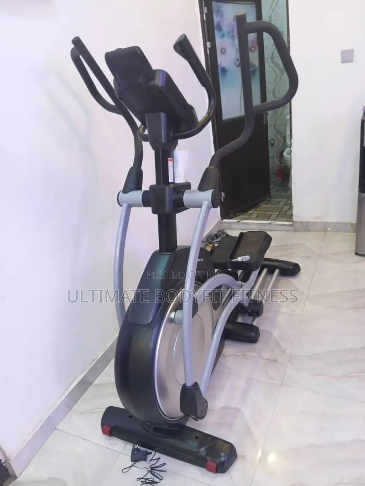 Brand New Elliptical Cross