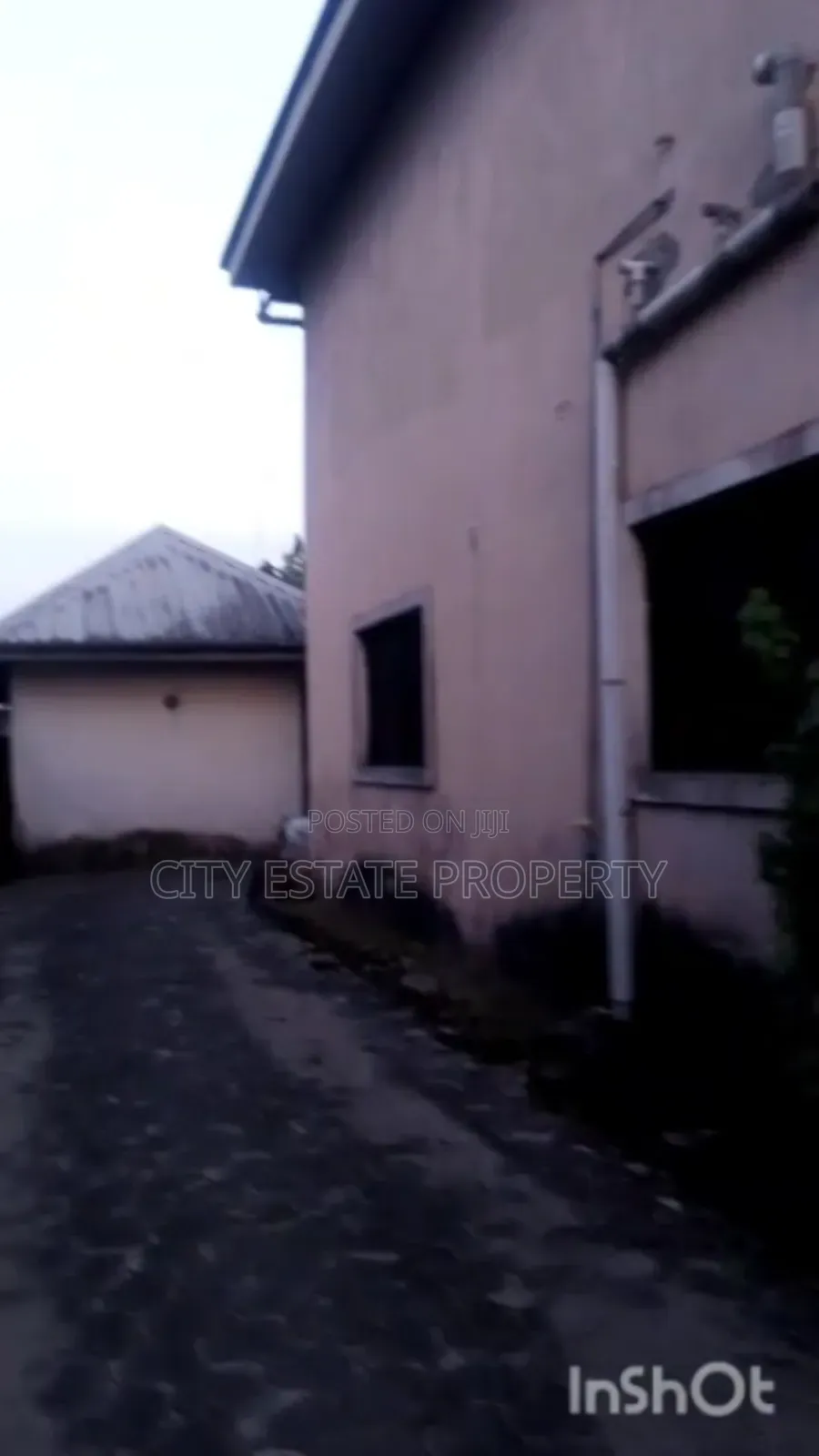 Furnished 6bdrm Duplex in Winners View, Port-Harcourt for sale