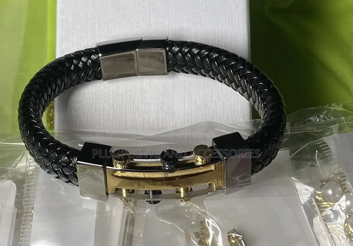 Leather Cuff/Bracelet Textured and Artistic