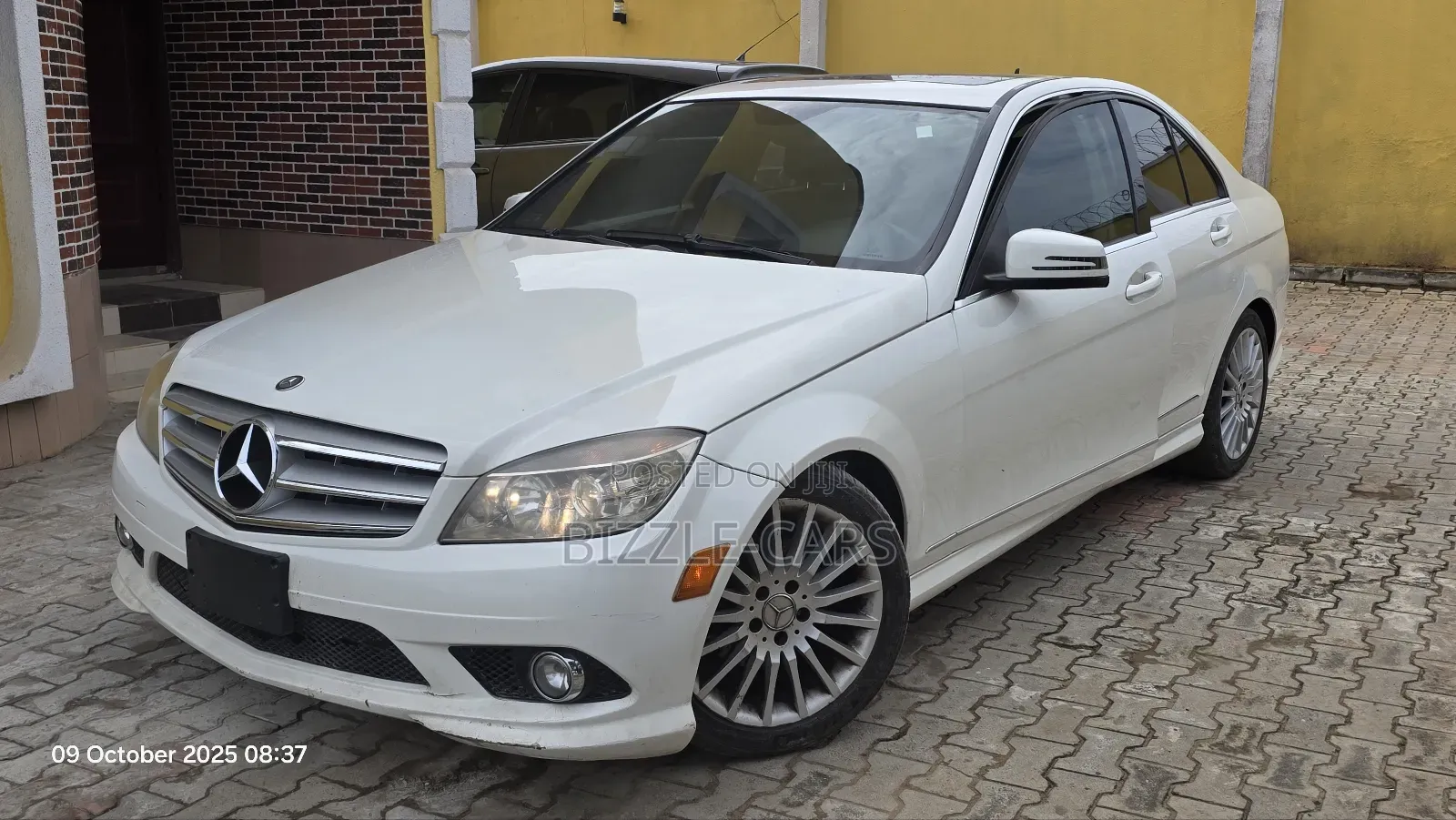 Mercedes-Benz C300 Sport 4Matic Sedan AWD (3.0L 6cyl 7A) 2010 White