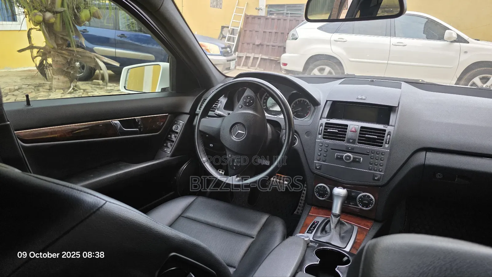 Mercedes-Benz C300 Sport 4Matic Sedan AWD (3.0L 6cyl 7A) 2010 White