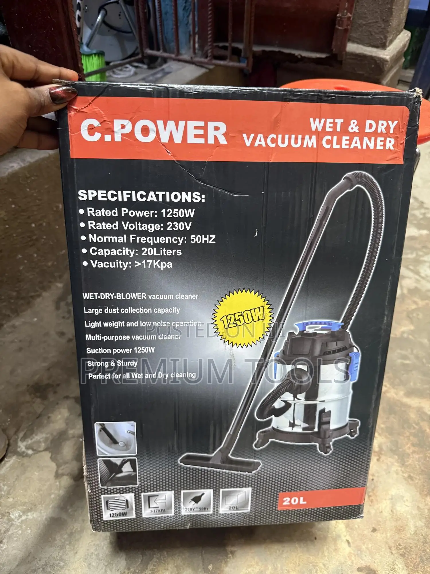 1250w Wet and Dry Vacuum Cleaner New