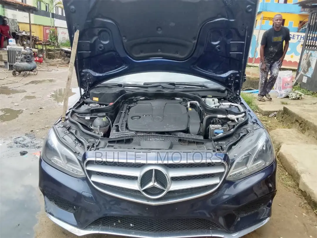 Mercedes-Benz E350 Base 4Matic Sedan AWD (3.5L 6cyl 7A) 2016 Black