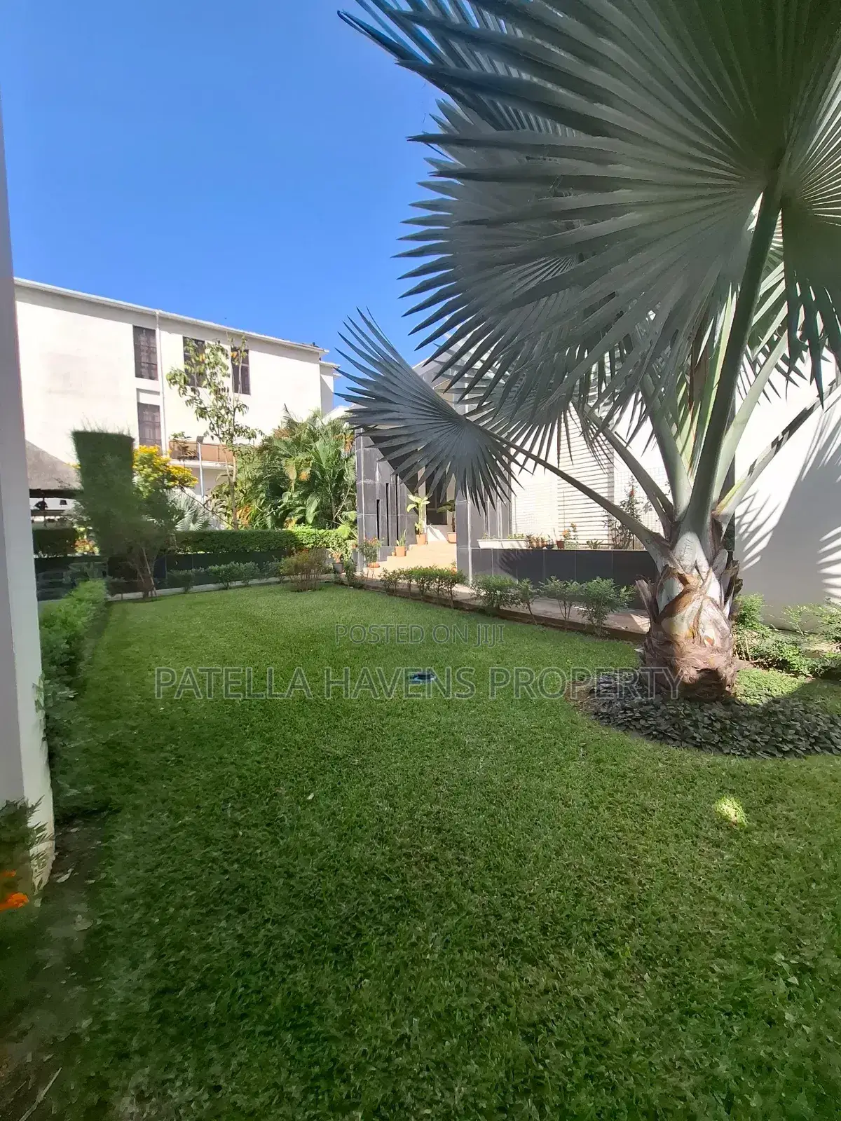 Furnished 5bdrm Duplex in Guzape District for sale