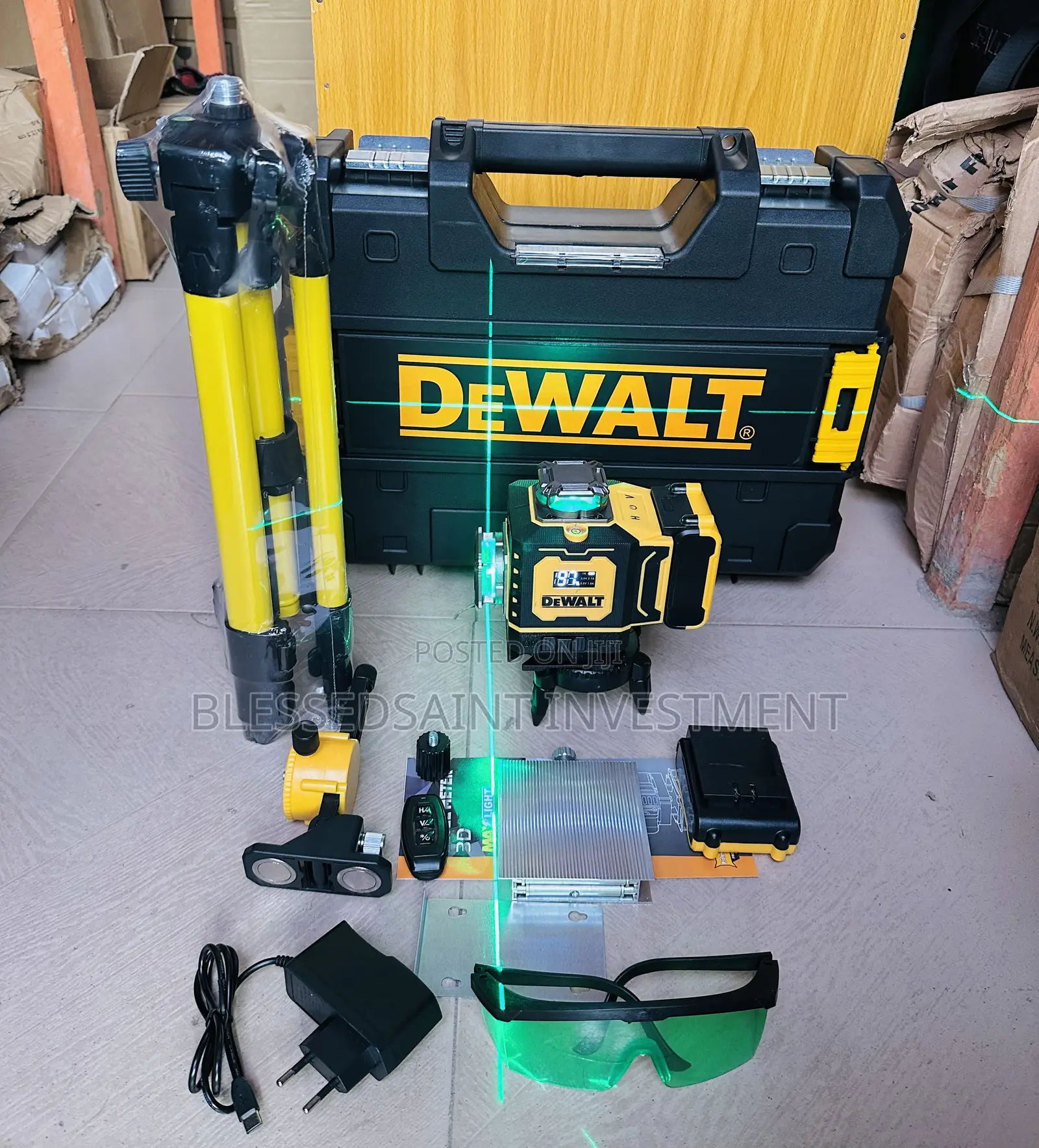 Dewalt 16 Lines Laser Level Kit, A Self-leveling Cross-line Laser
