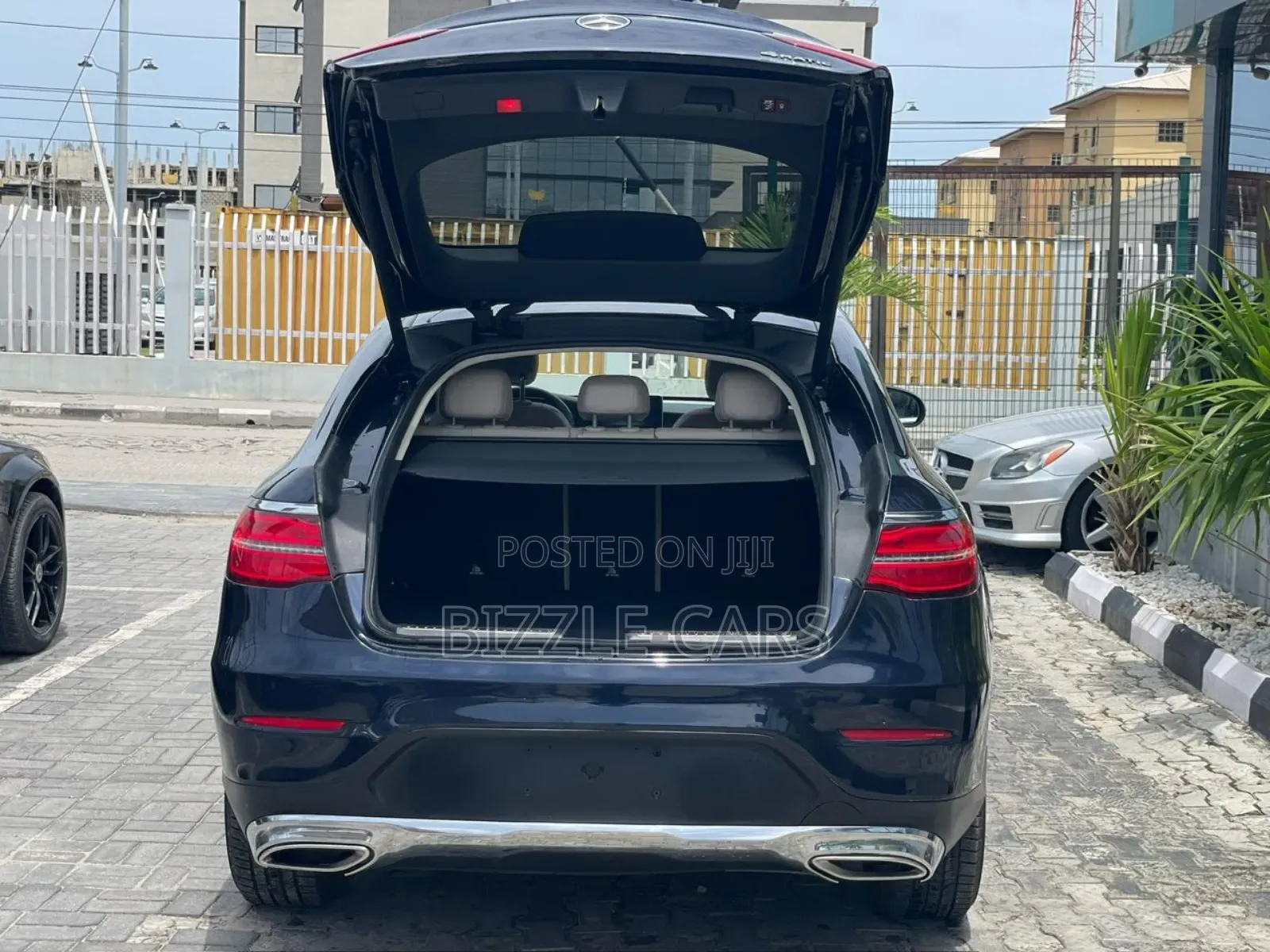 Mercedes-Benz GLC-Class 2017 Blue