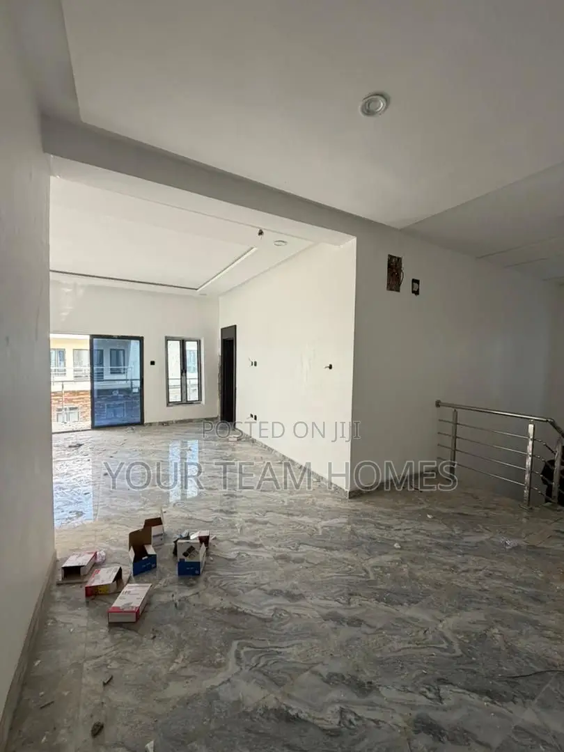 4bdrm Townhouse/Terrace in Life Camp for sale