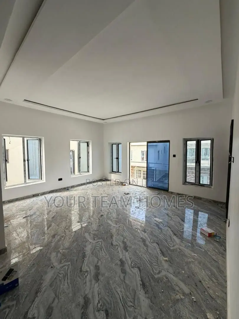 4bdrm Townhouse/Terrace in Life Camp for sale