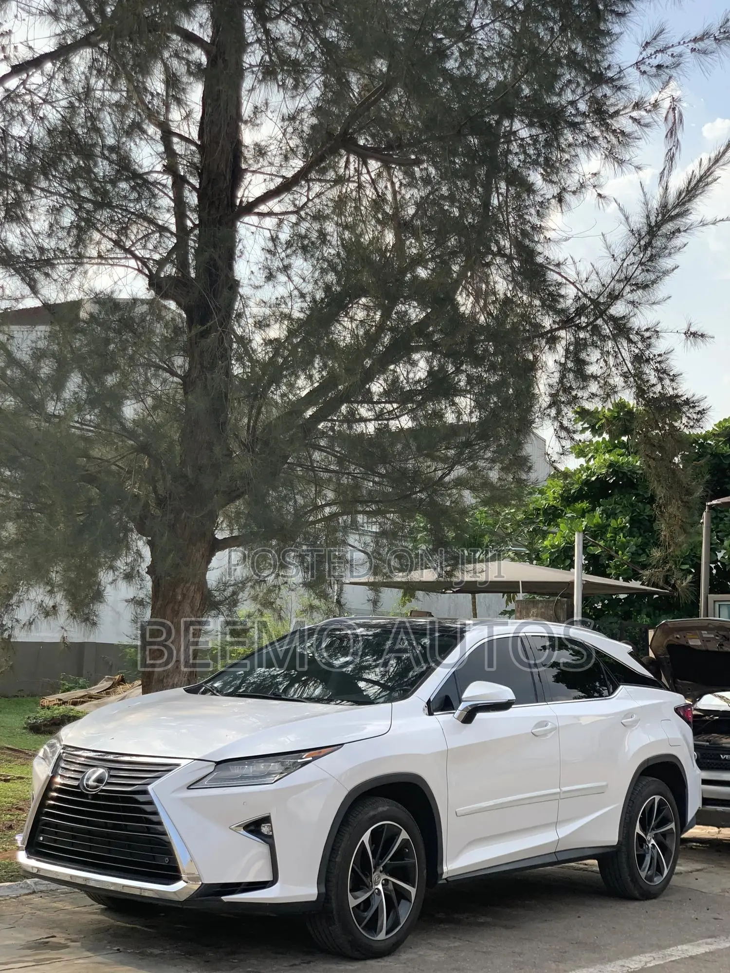 Lexus RX 350 FWD 2017 White