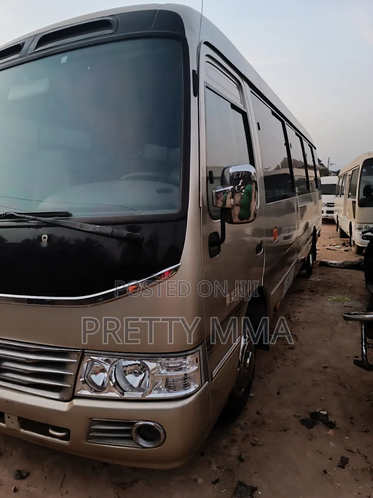 Toyota Coaster 2015 Gold