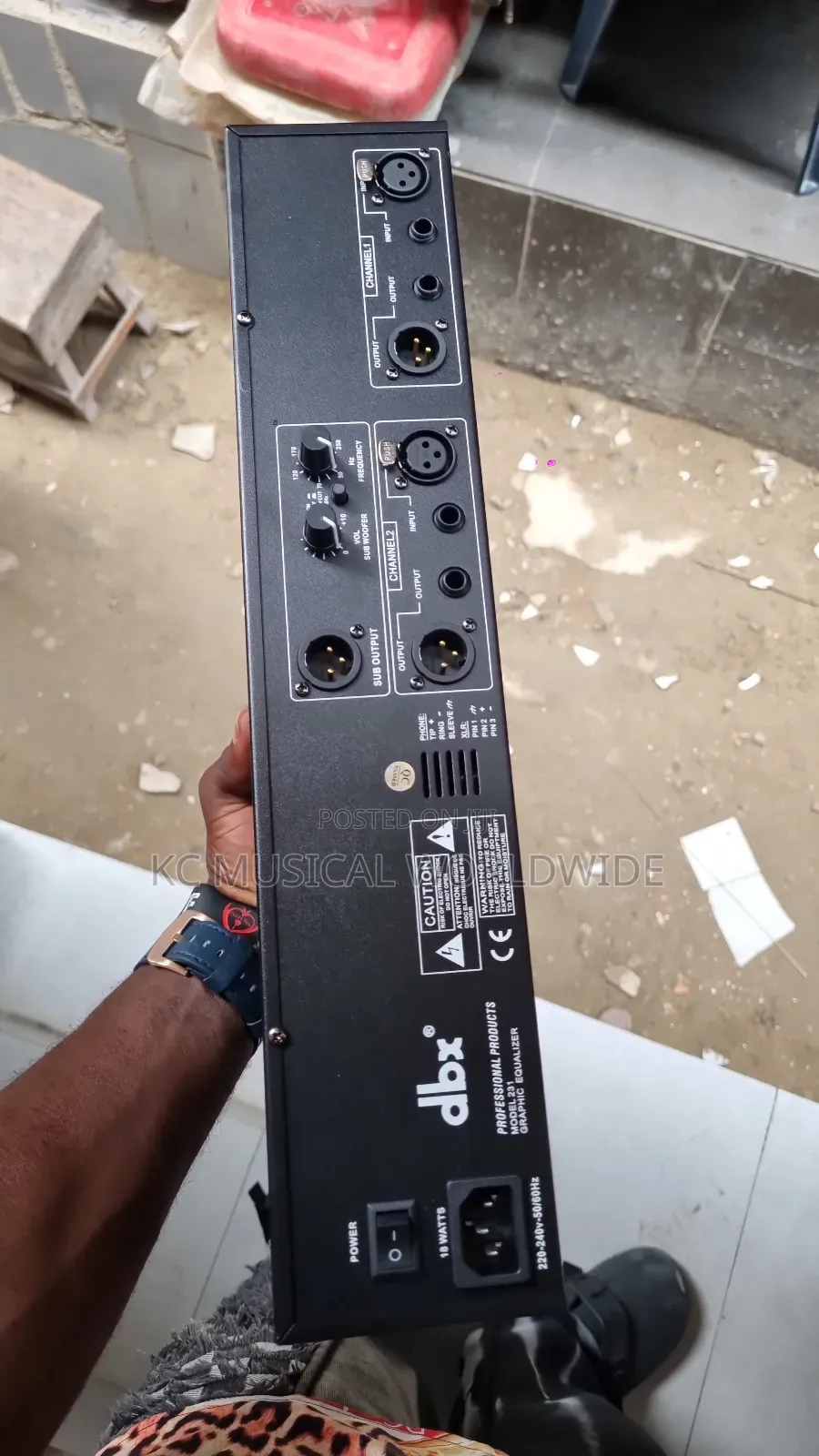 DBX Equalizer 231bands With Suboutput