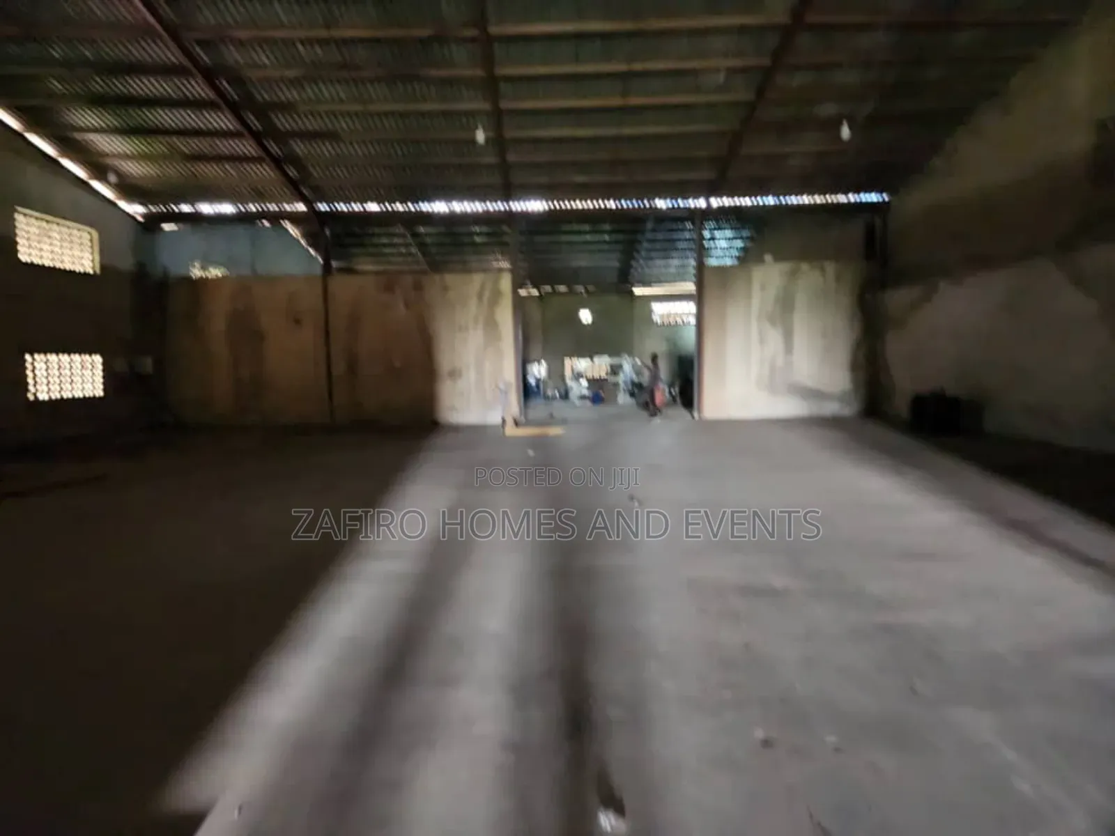 2750m2 Warehouse at Podo on Old Lagos Ibadan Expressway Ib for Lease