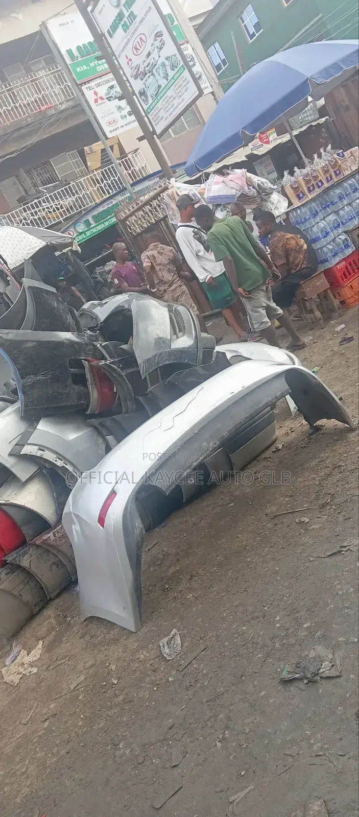 Back Bumper Es 350-2015