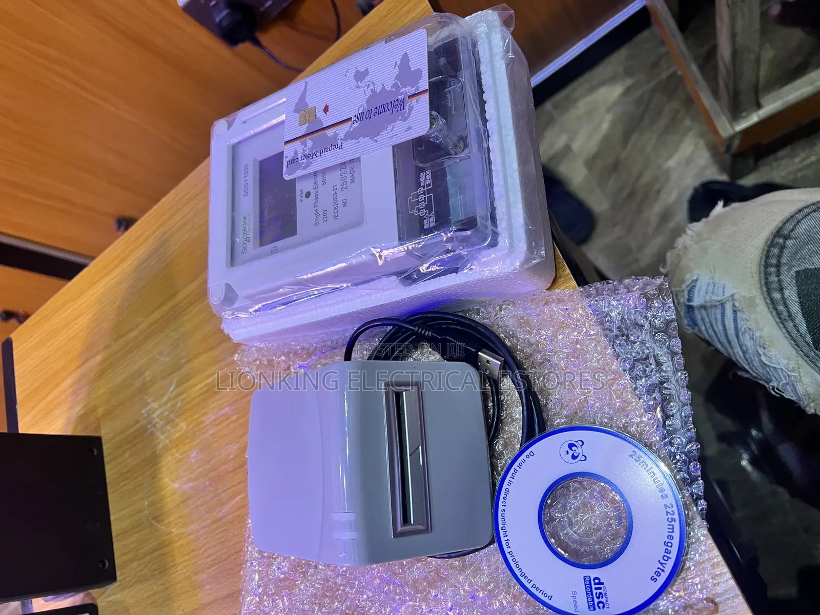 Schneider Single Prepaid Sub Meter