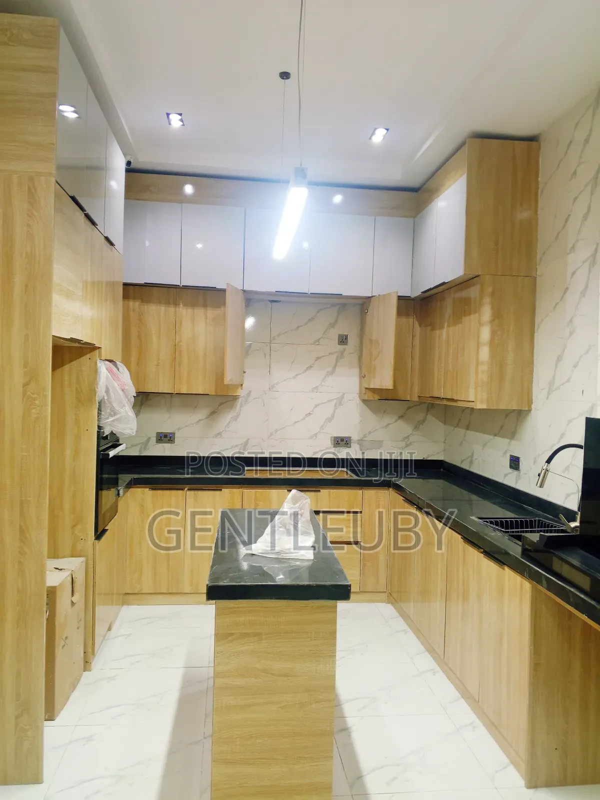4bdrm Duplex in Orchid, Lekki Phase 2 for rent