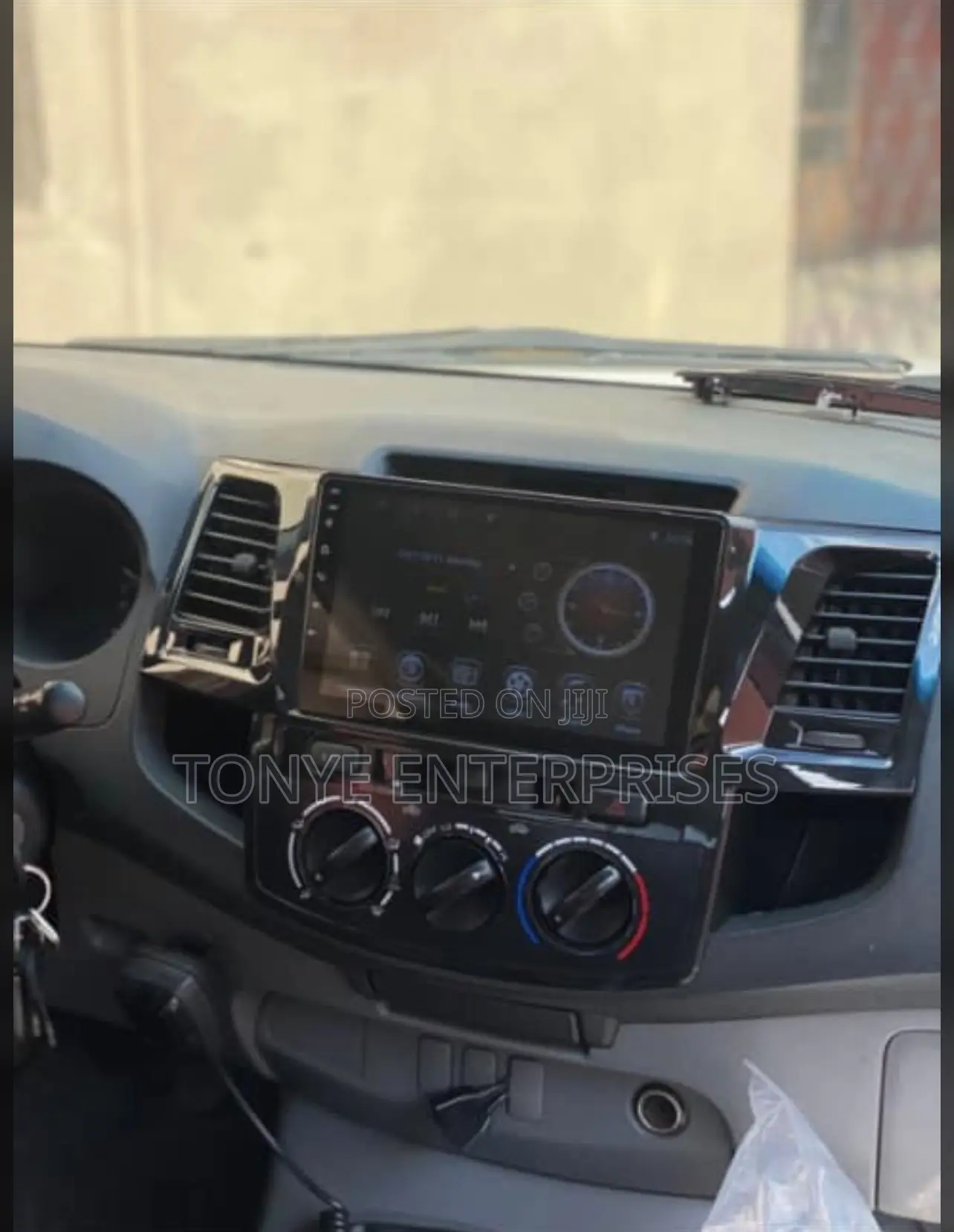 Toyota Hilux 2010 Andriod Player