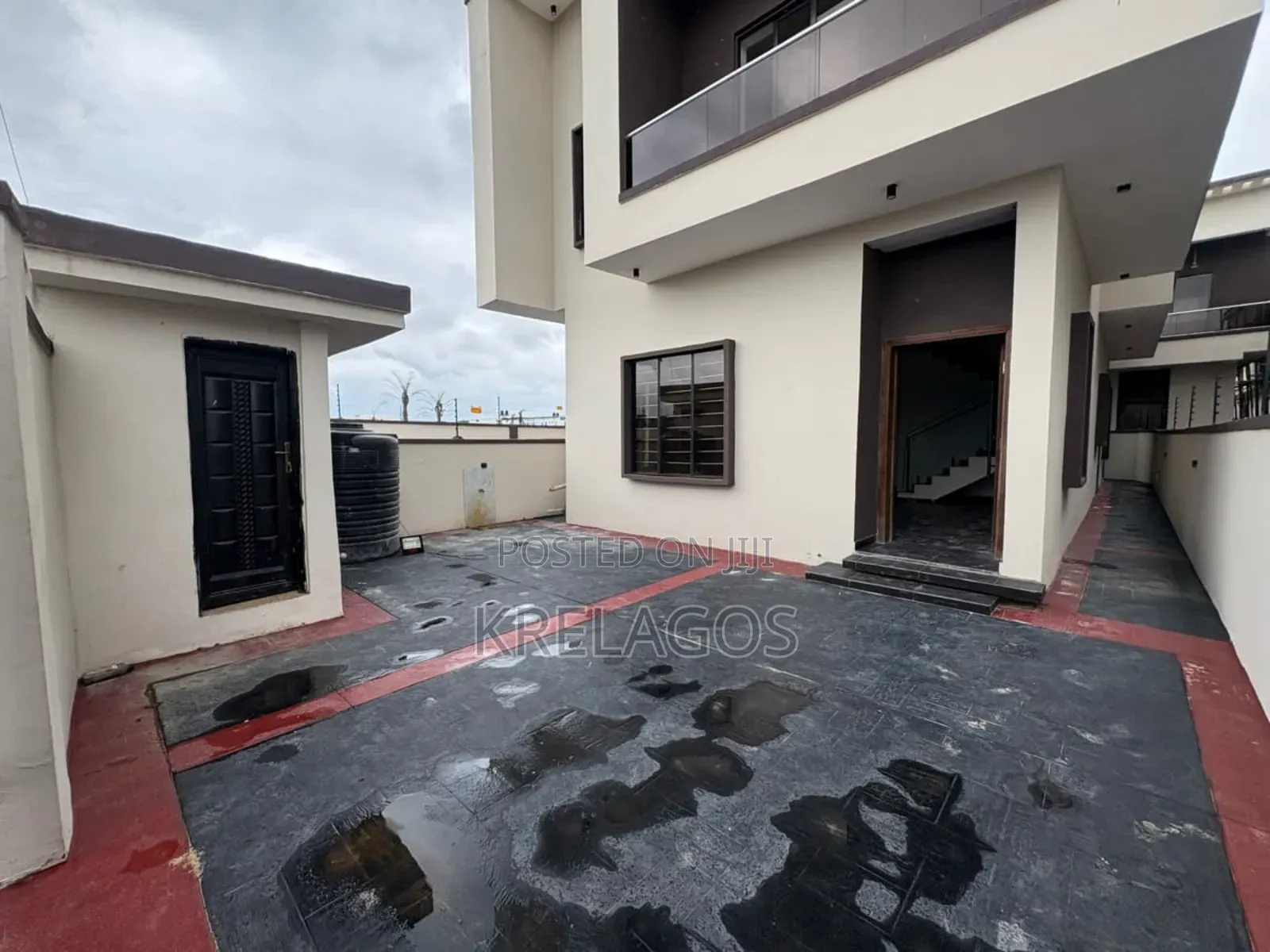 4bdrm Duplex in Abraham Adesanya, Off Lekki-Epe Expressway for sale