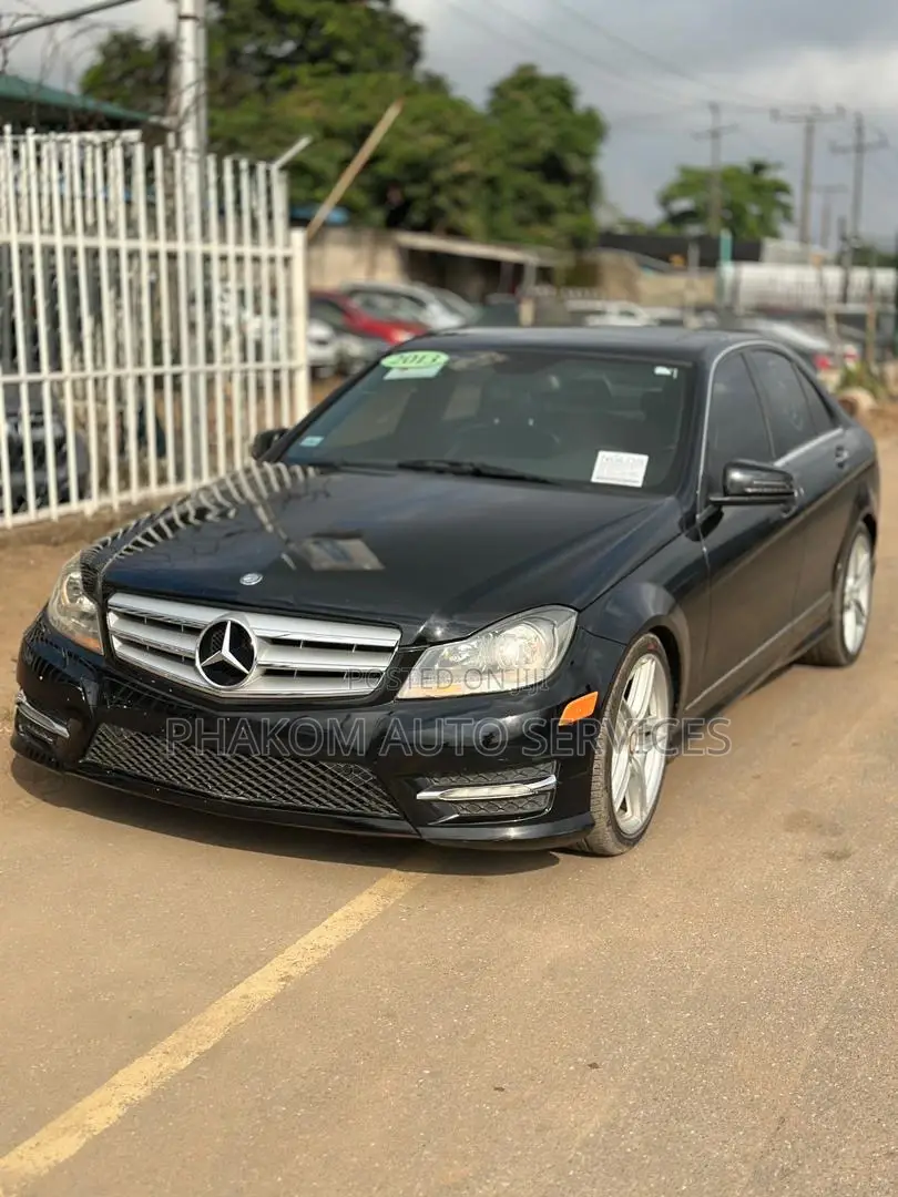 Mercedes-Benz C300 Sport 4Matic Sedan AWD (3.5L 6cyl 7A) 2013 Black
