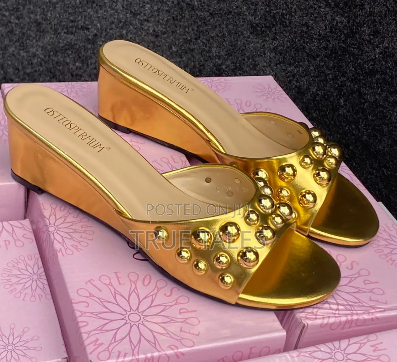 Women's Classy Wedge Slippers With Gold Studs. #Nne. Sizes 37-42.