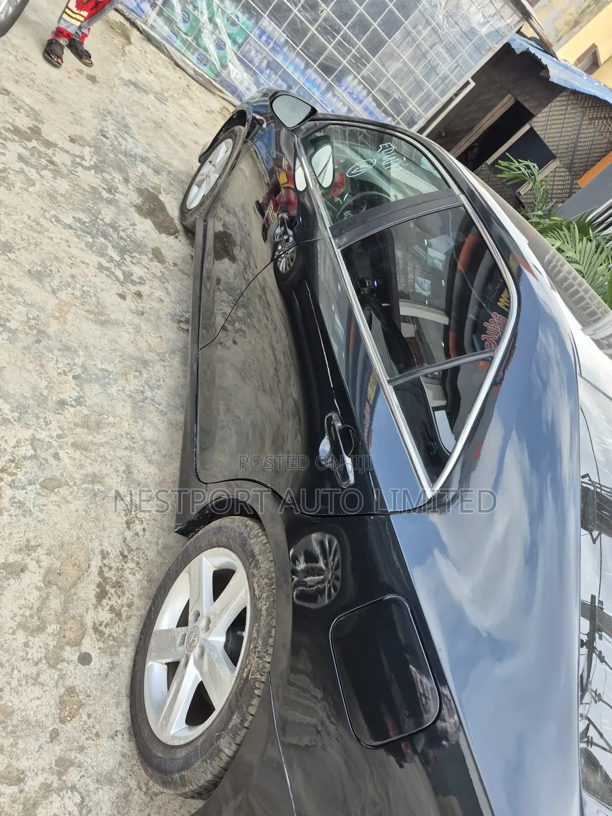 Toyota Camry SE 4dr Sedan (2.5L 4cyl 6A) 2012 Black