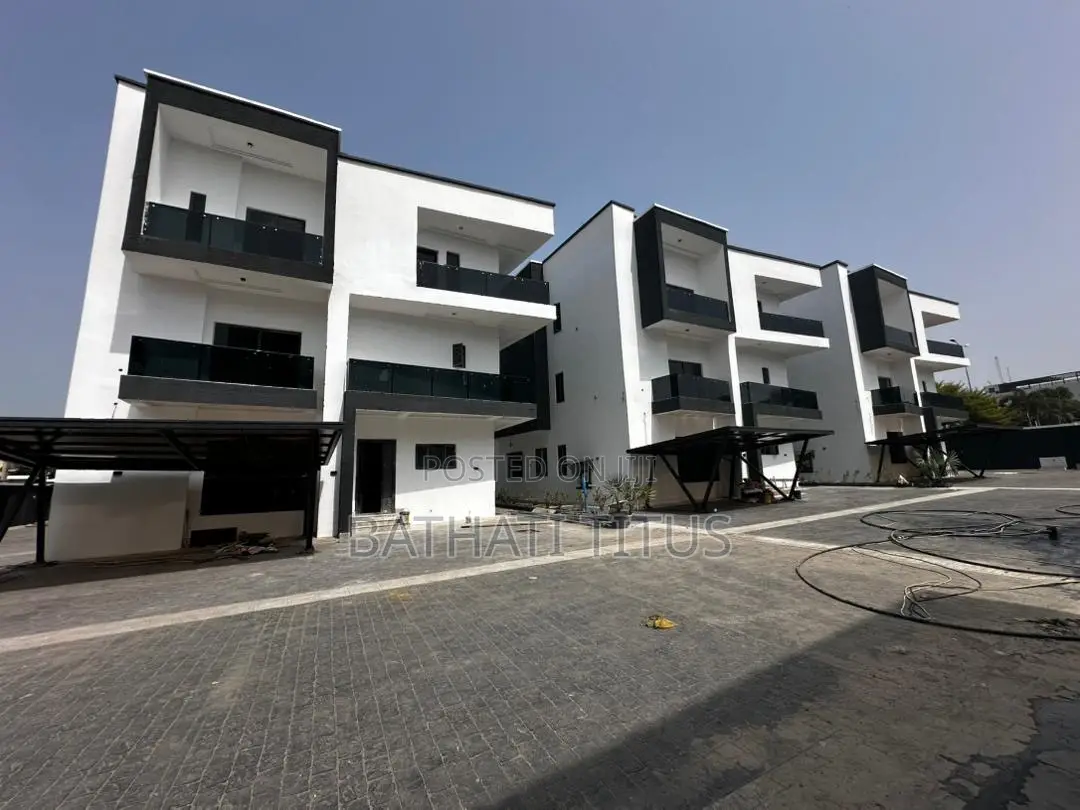 6bdrm Duplex in Katampe Extension for sale