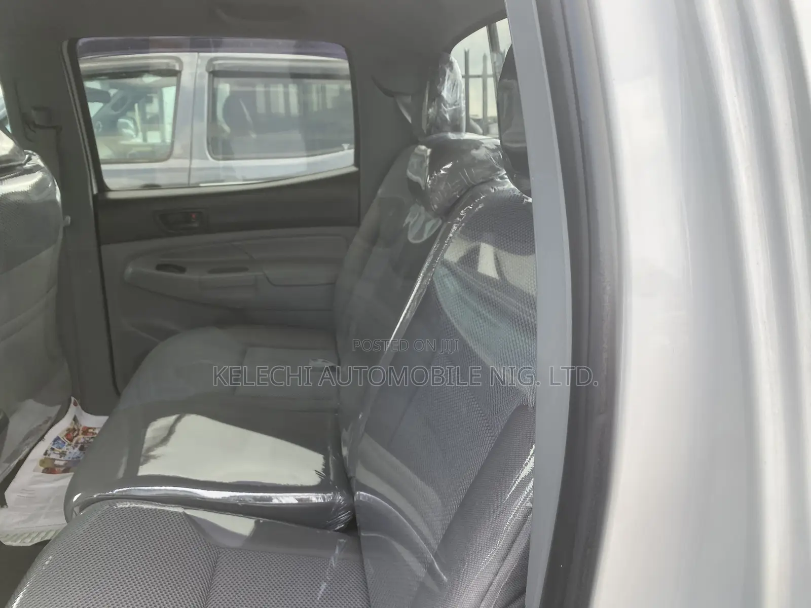 Toyota Tacoma PreRunner V6 4dr Double Cab 6.1 ft. SB (4.0L 6cyl 5A)