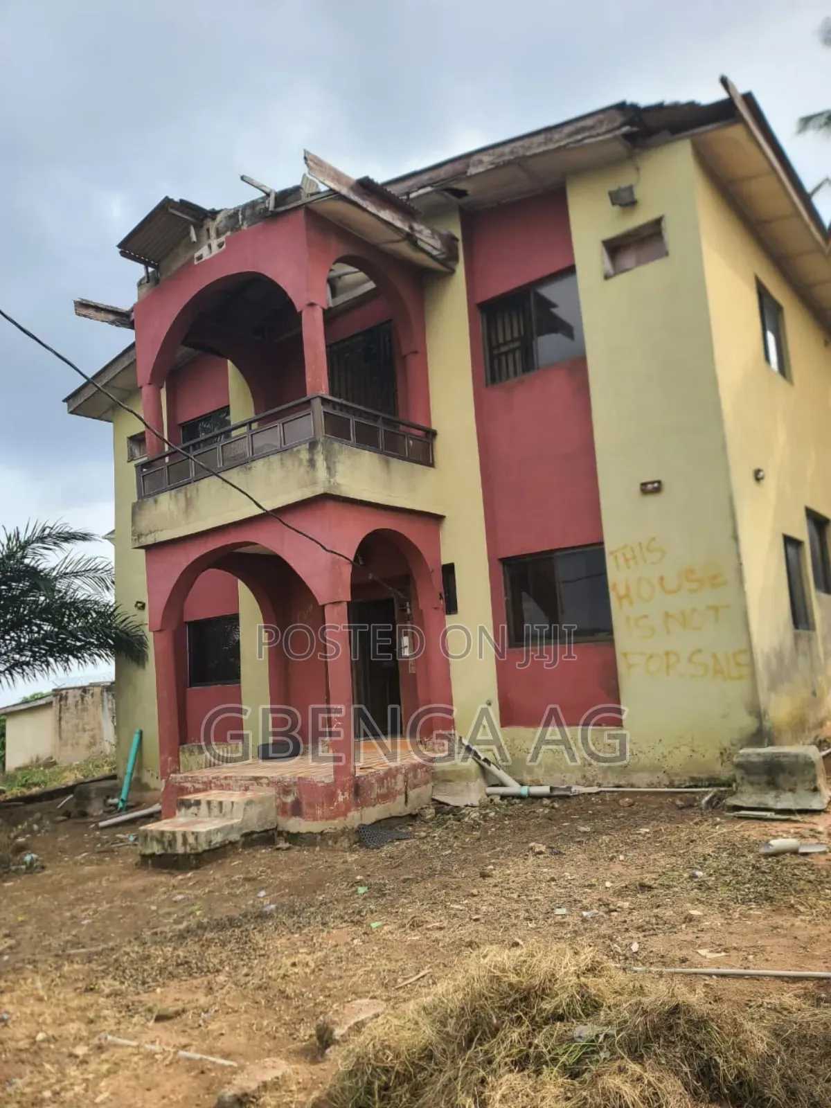 782sqm Land With Demolish Able Structure at Omole Ph 2 Extension