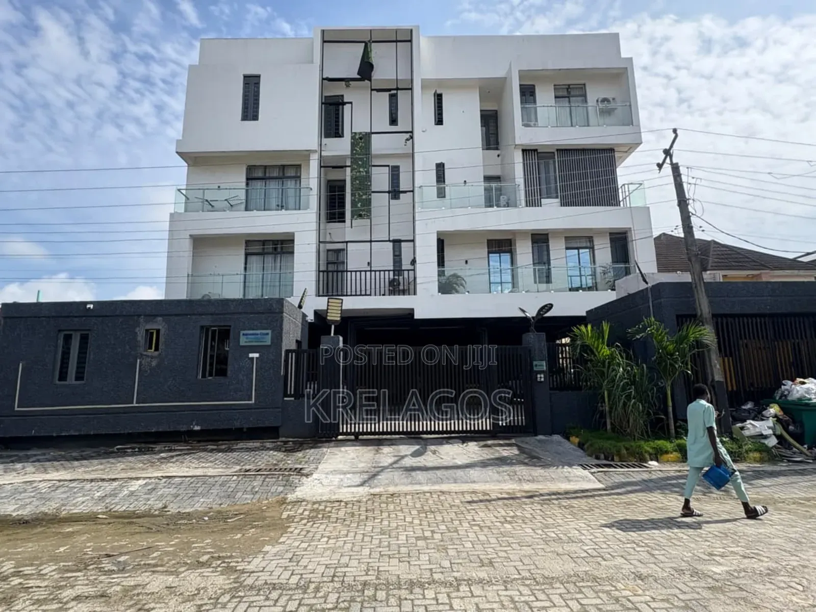 2bdrm Apartment in Agungi for sale